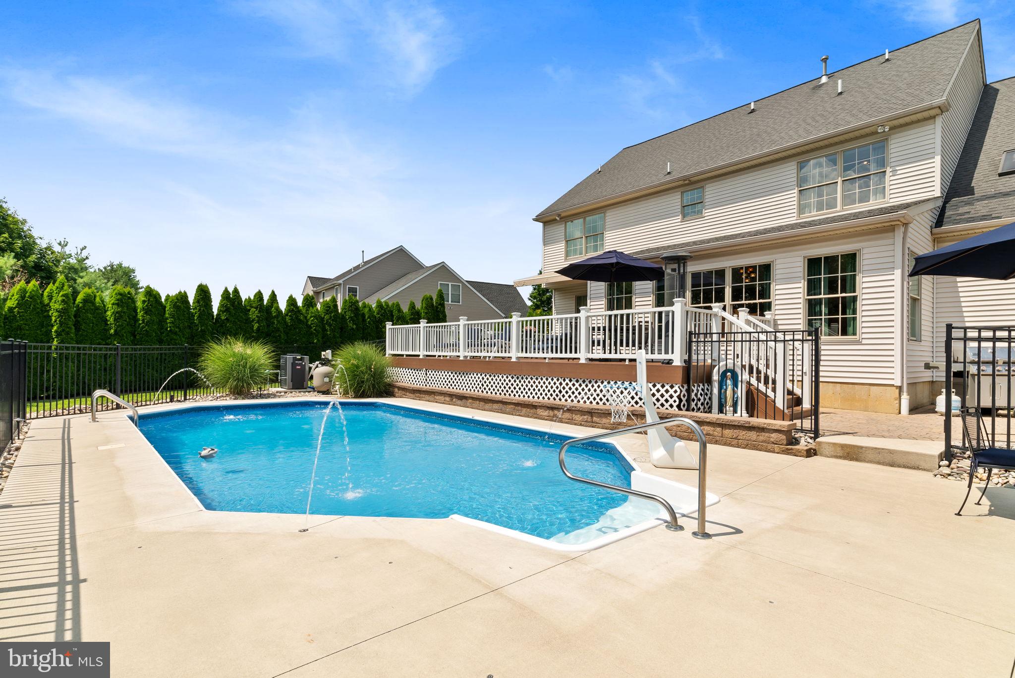 MILLBROOK FARMS - Residential