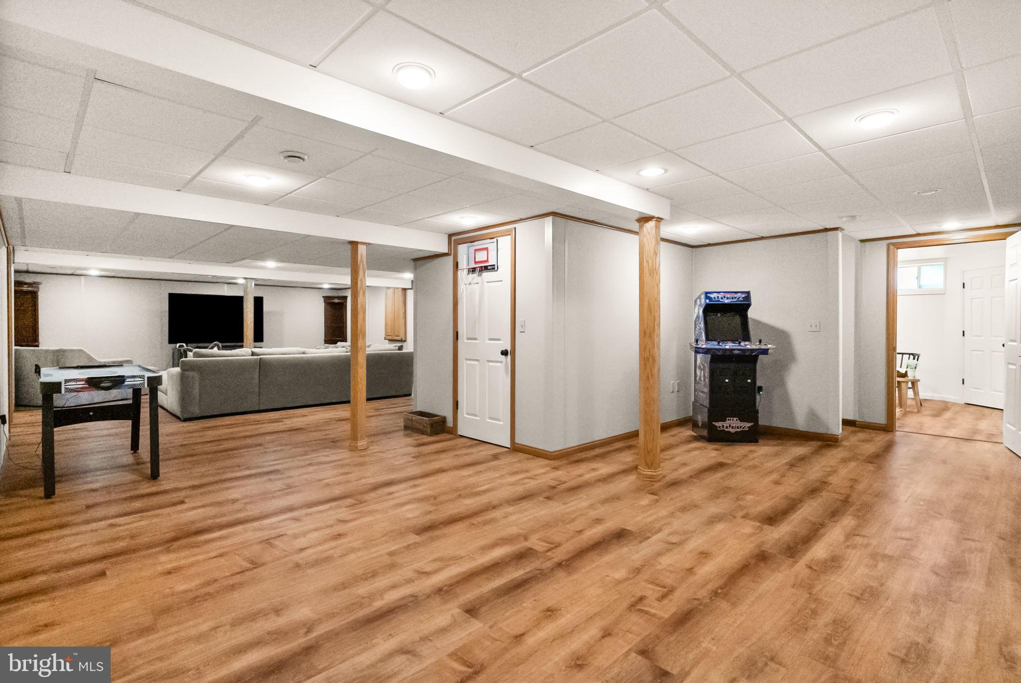 MILLBROOK FARMS - Residential