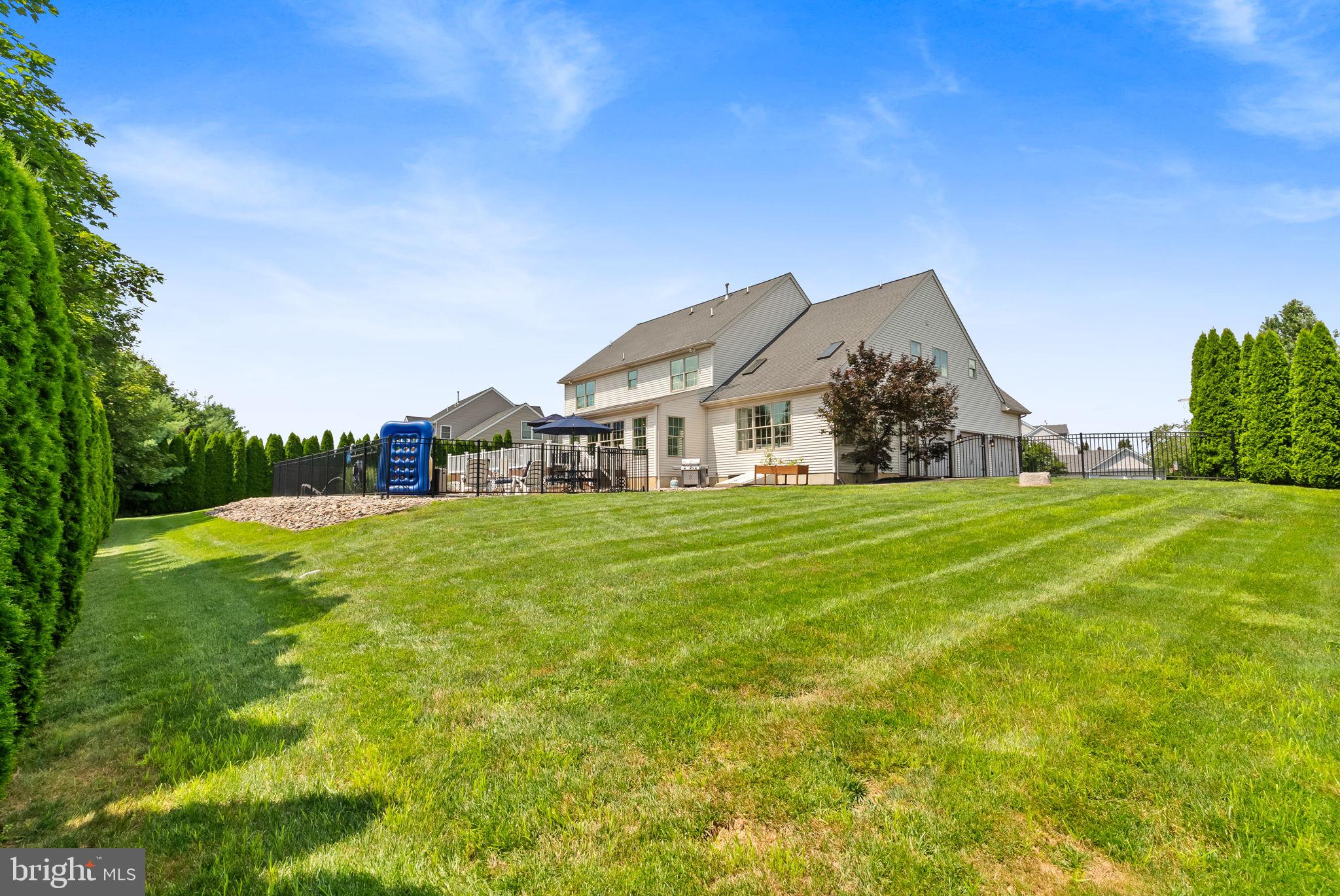 MILLBROOK FARMS - Residential