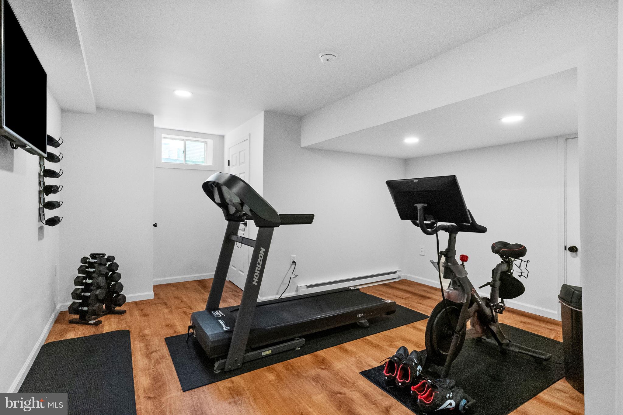 MILLBROOK FARMS - Residential