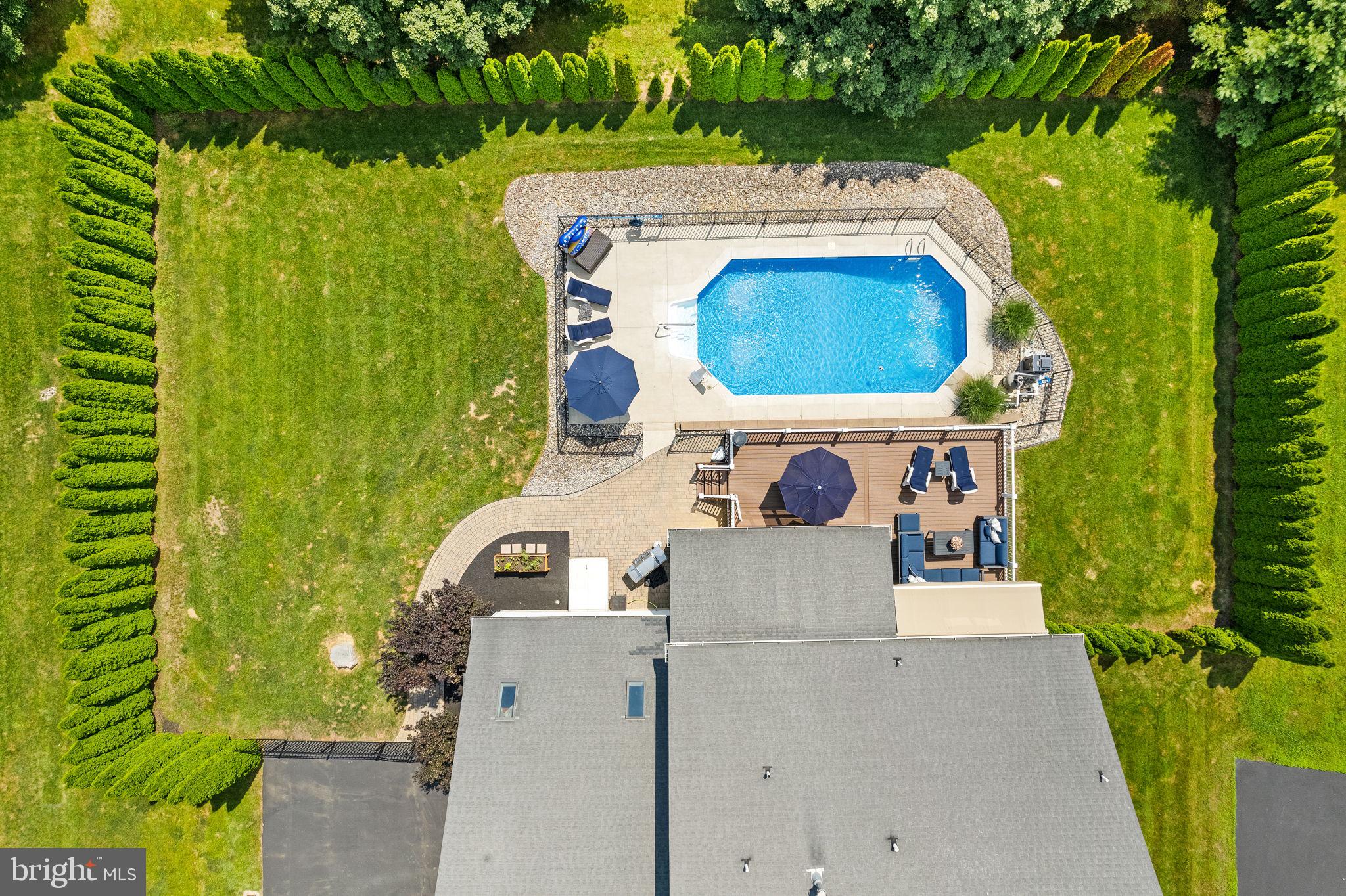 MILLBROOK FARMS - Residential