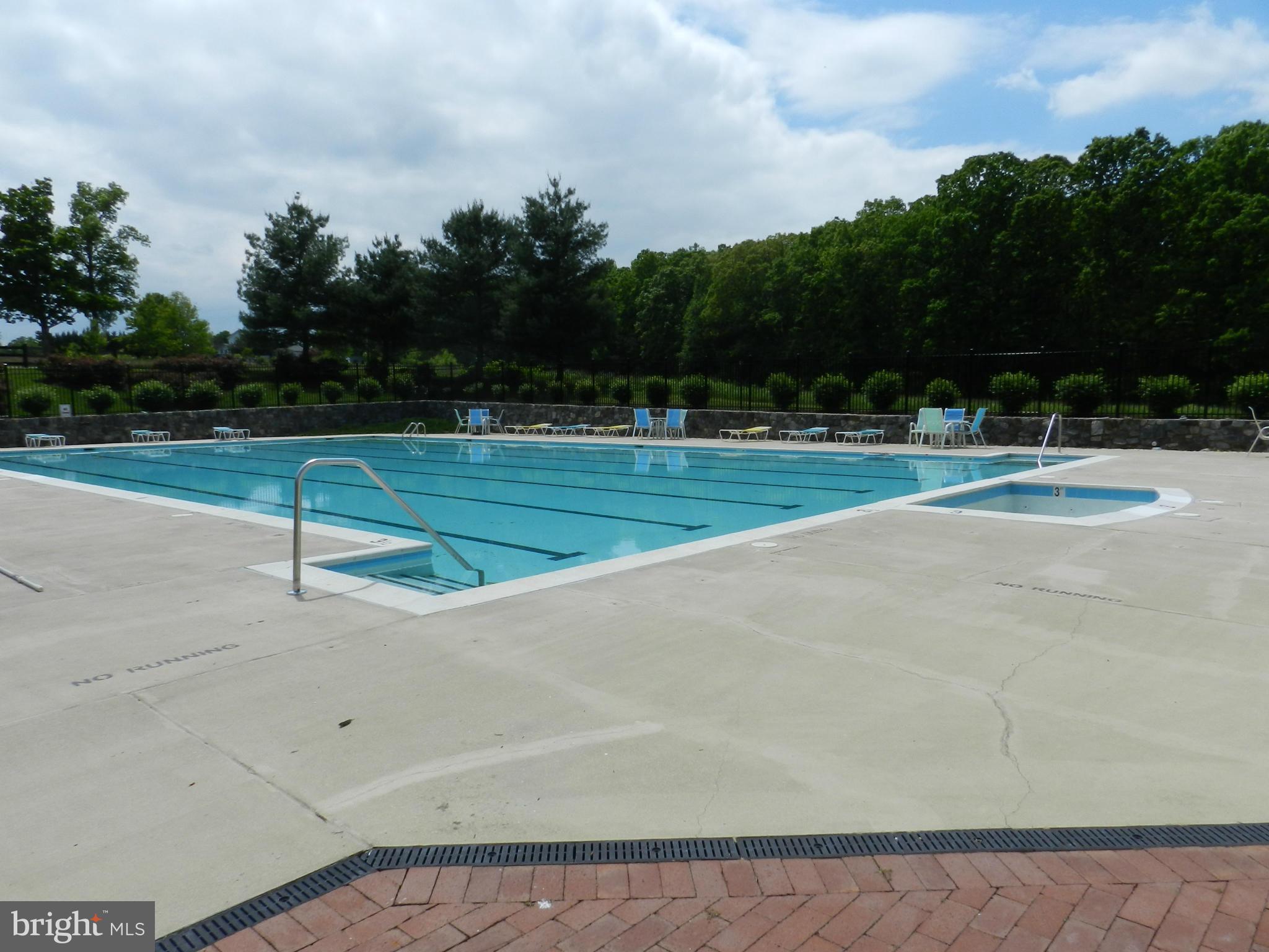 SOMERSET - Residential