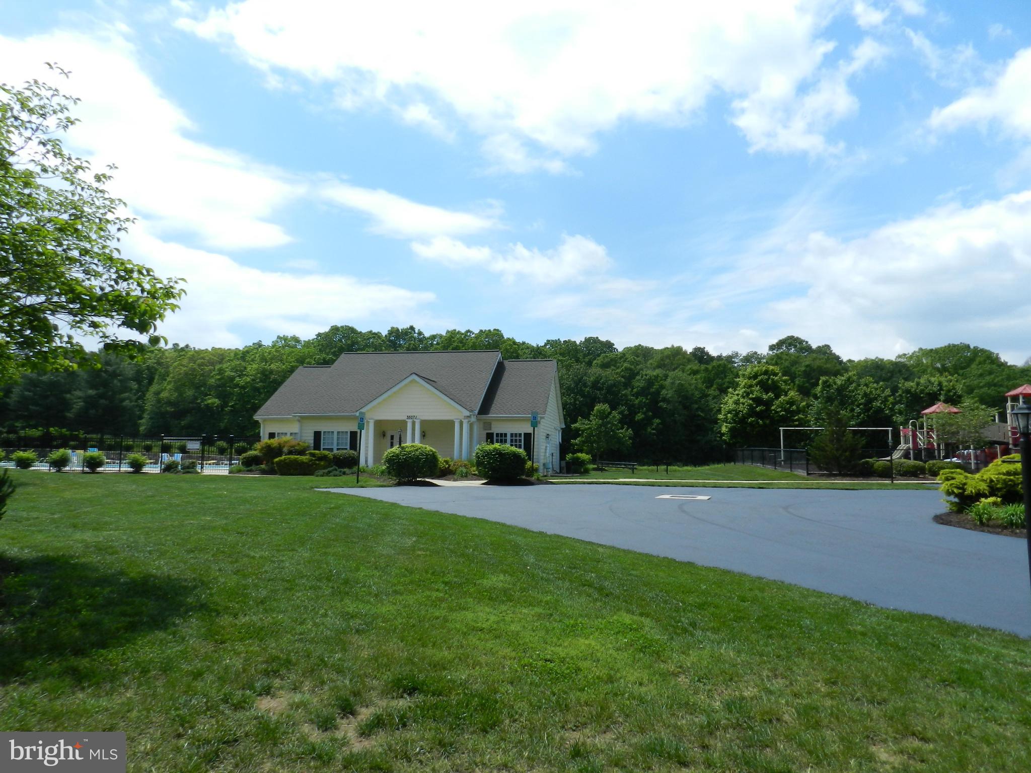 SOMERSET - Residential