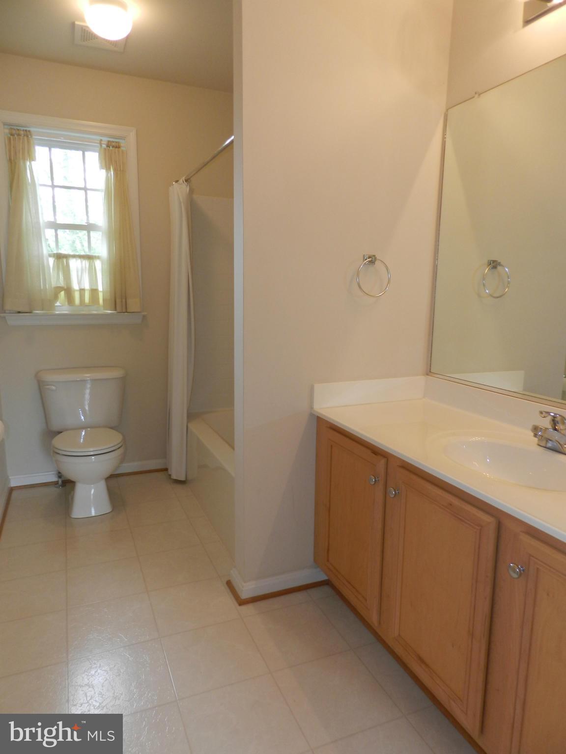 SOMERSET - Residential