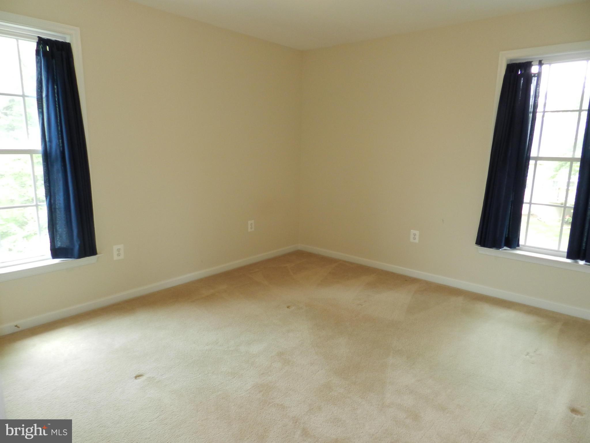 SOMERSET - Residential