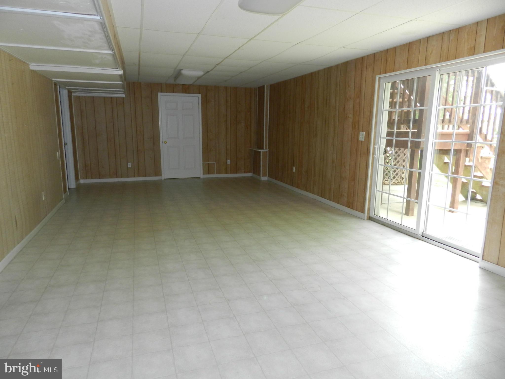 SOMERSET - Residential