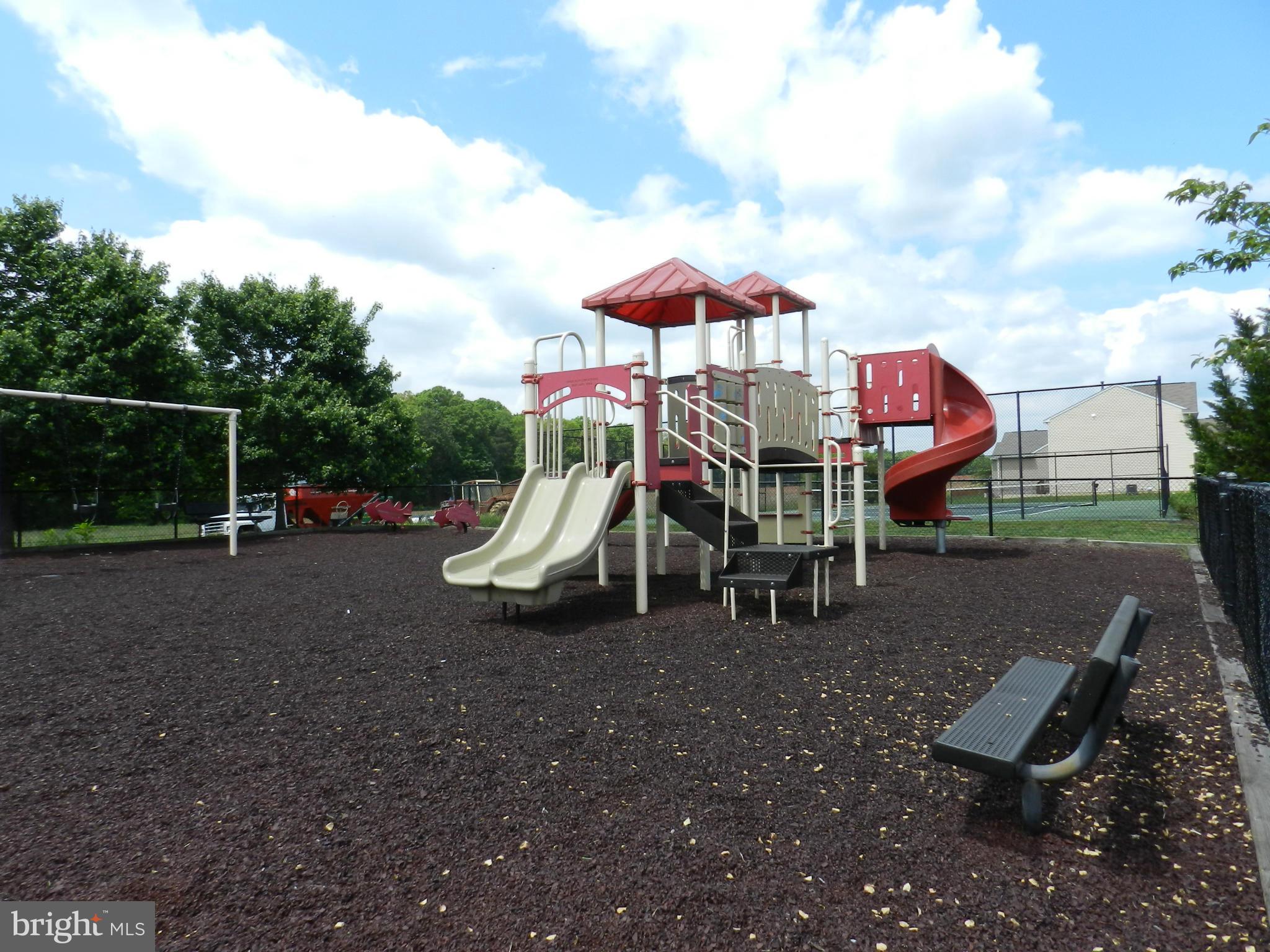 SOMERSET - Residential