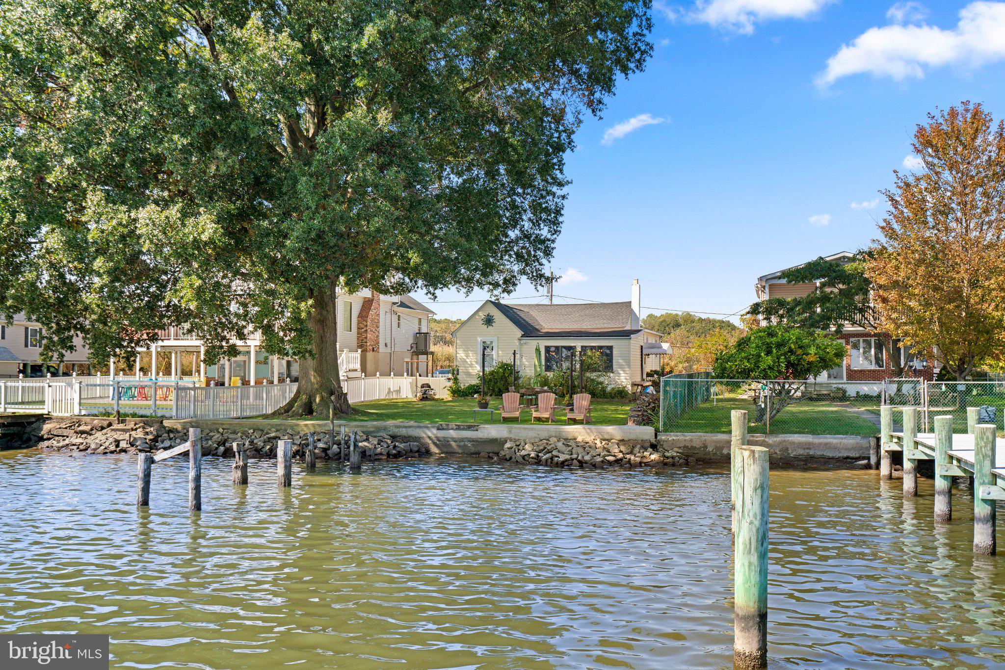 OLIVER BEACH - Residential