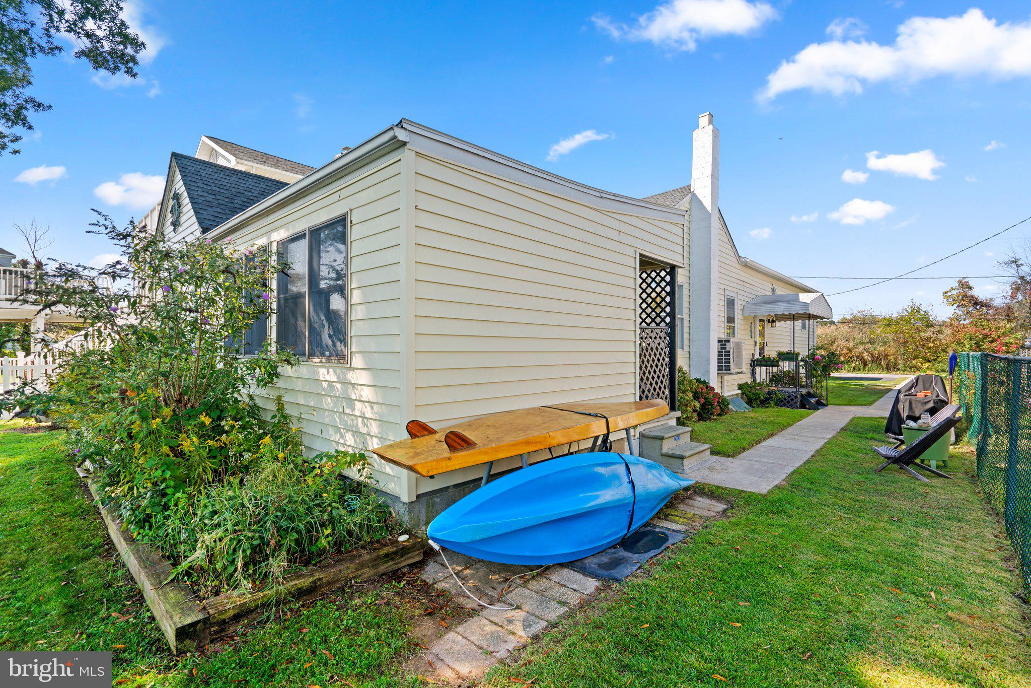 OLIVER BEACH - Residential