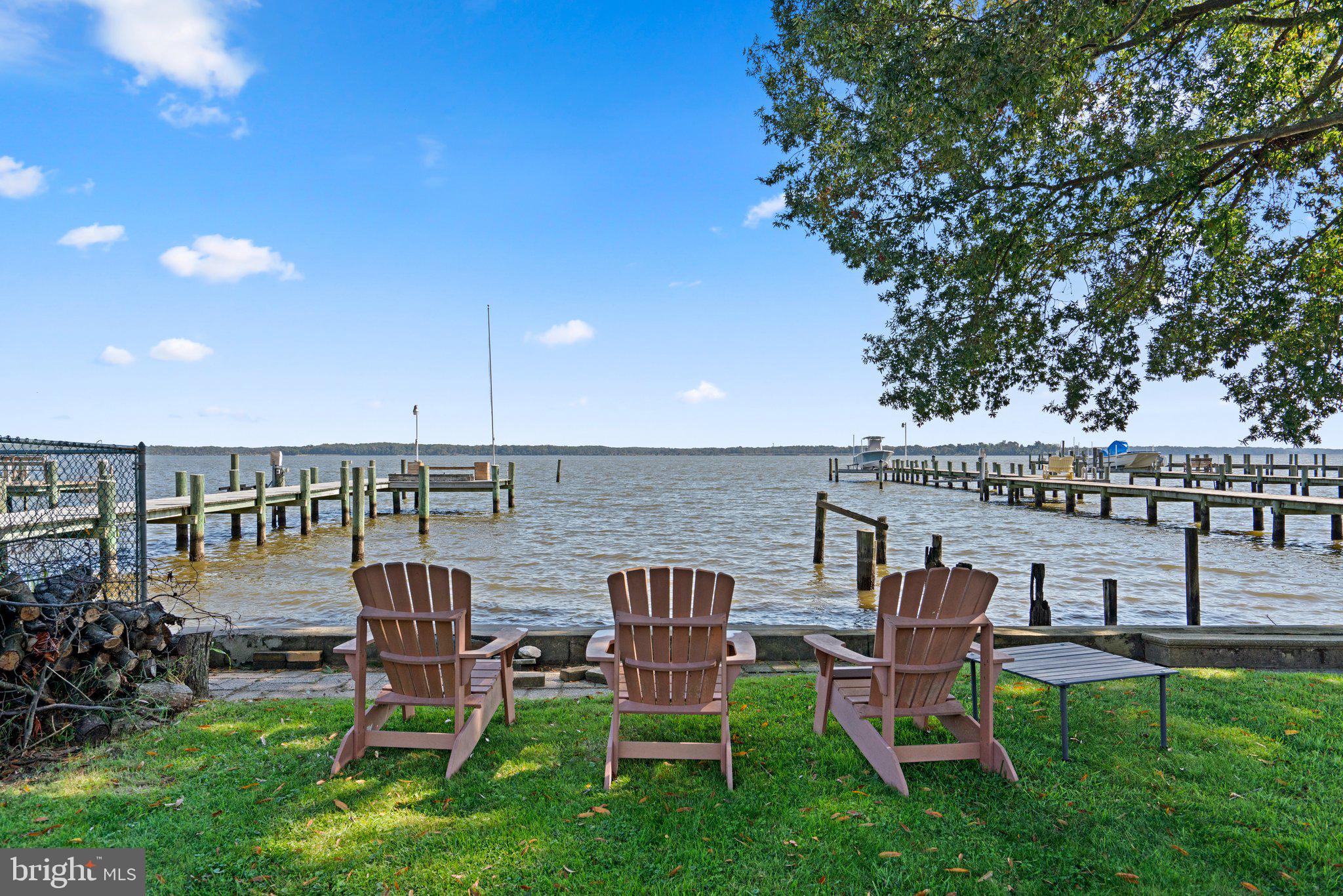 OLIVER BEACH - Residential