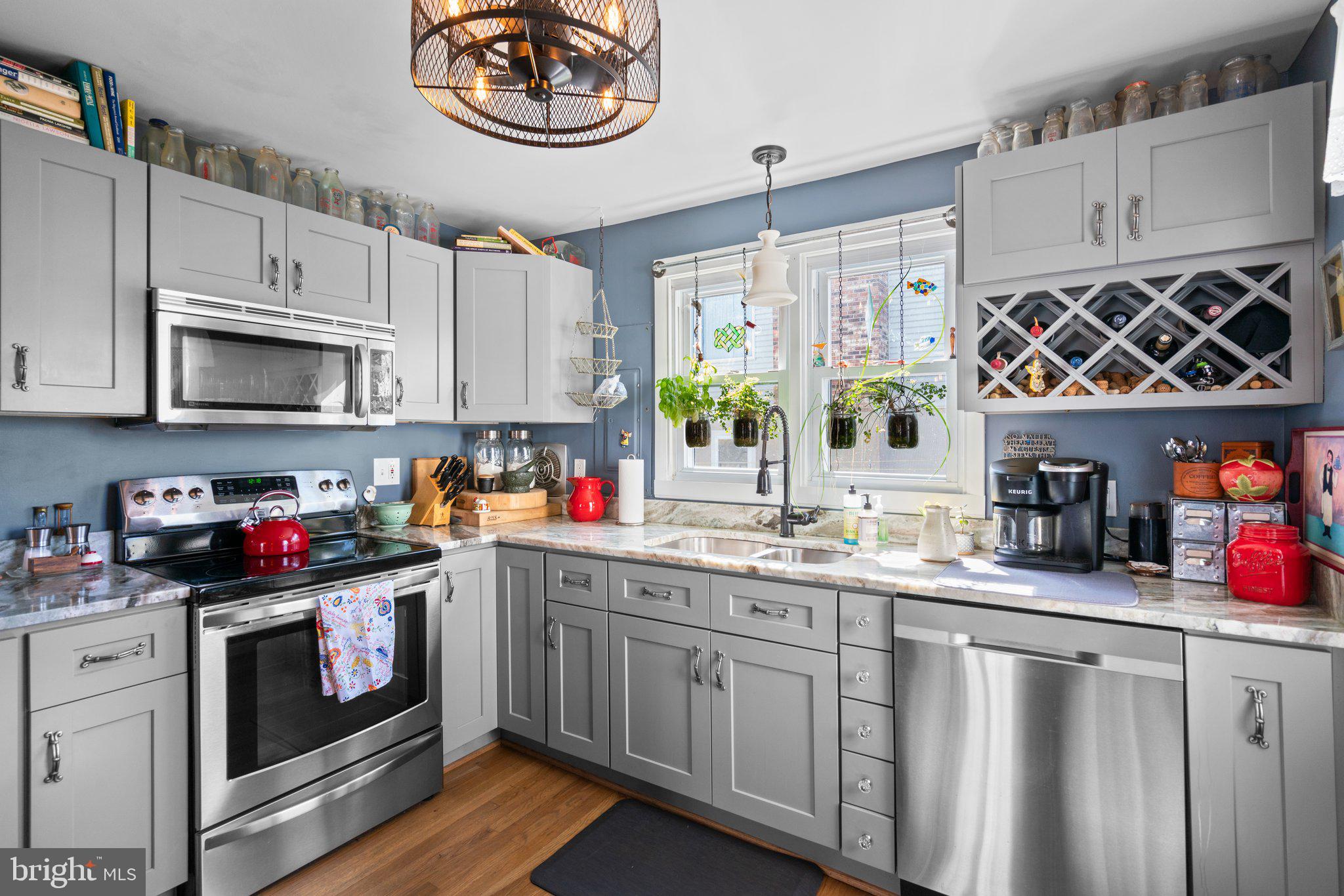 OLIVER BEACH - Residential