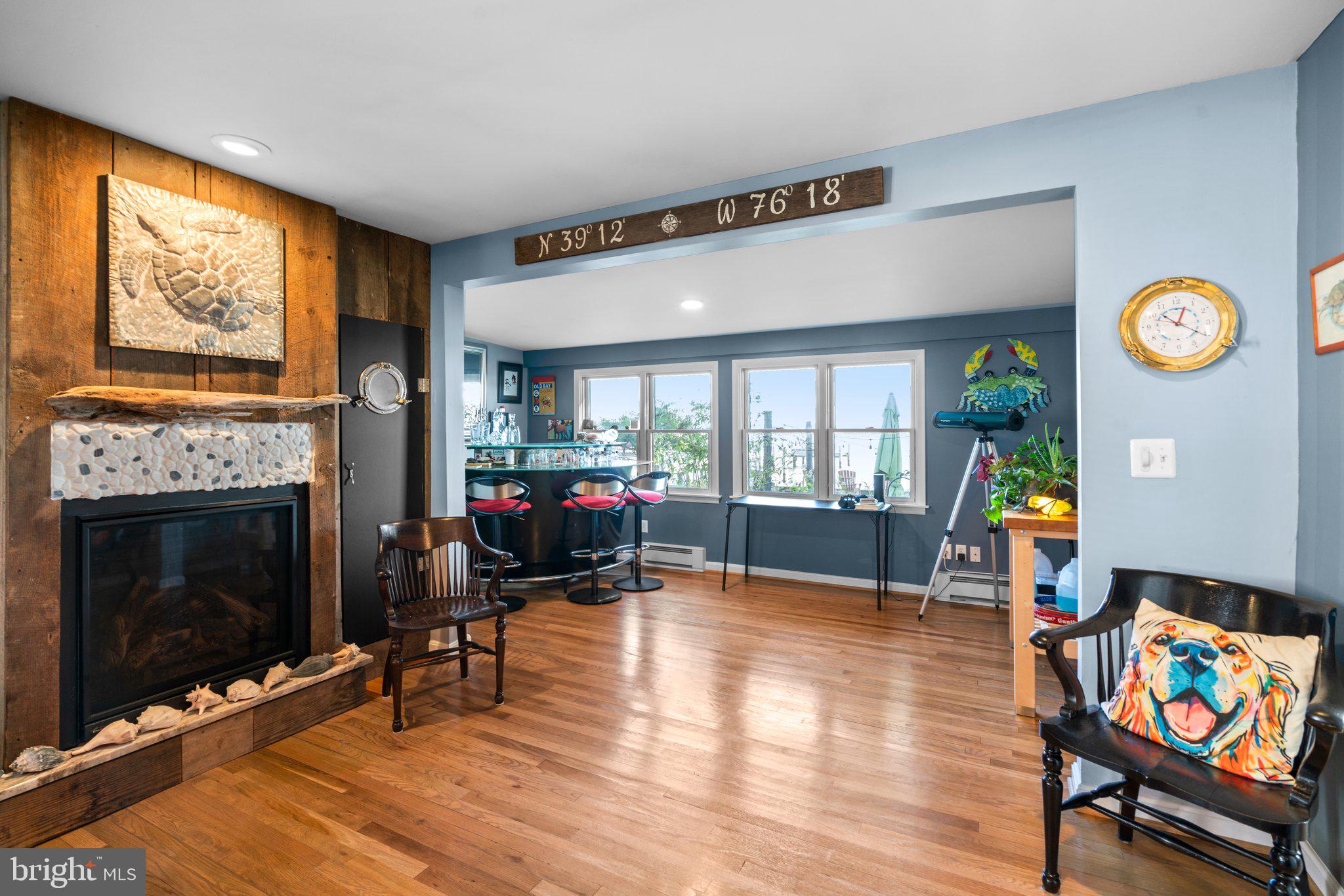 OLIVER BEACH - Residential