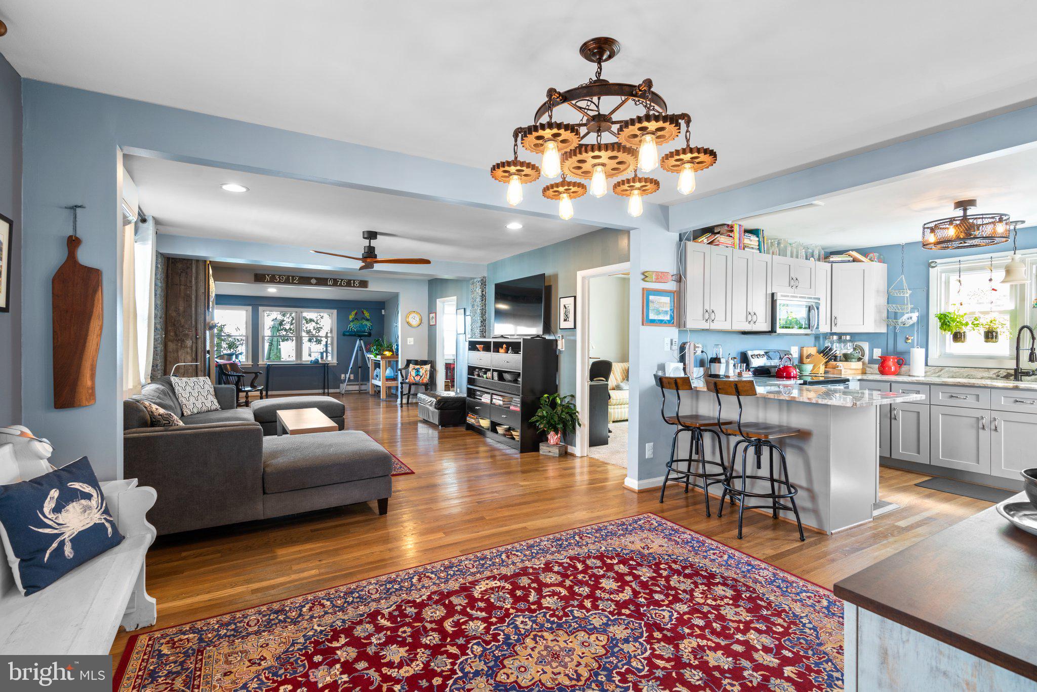 OLIVER BEACH - Residential