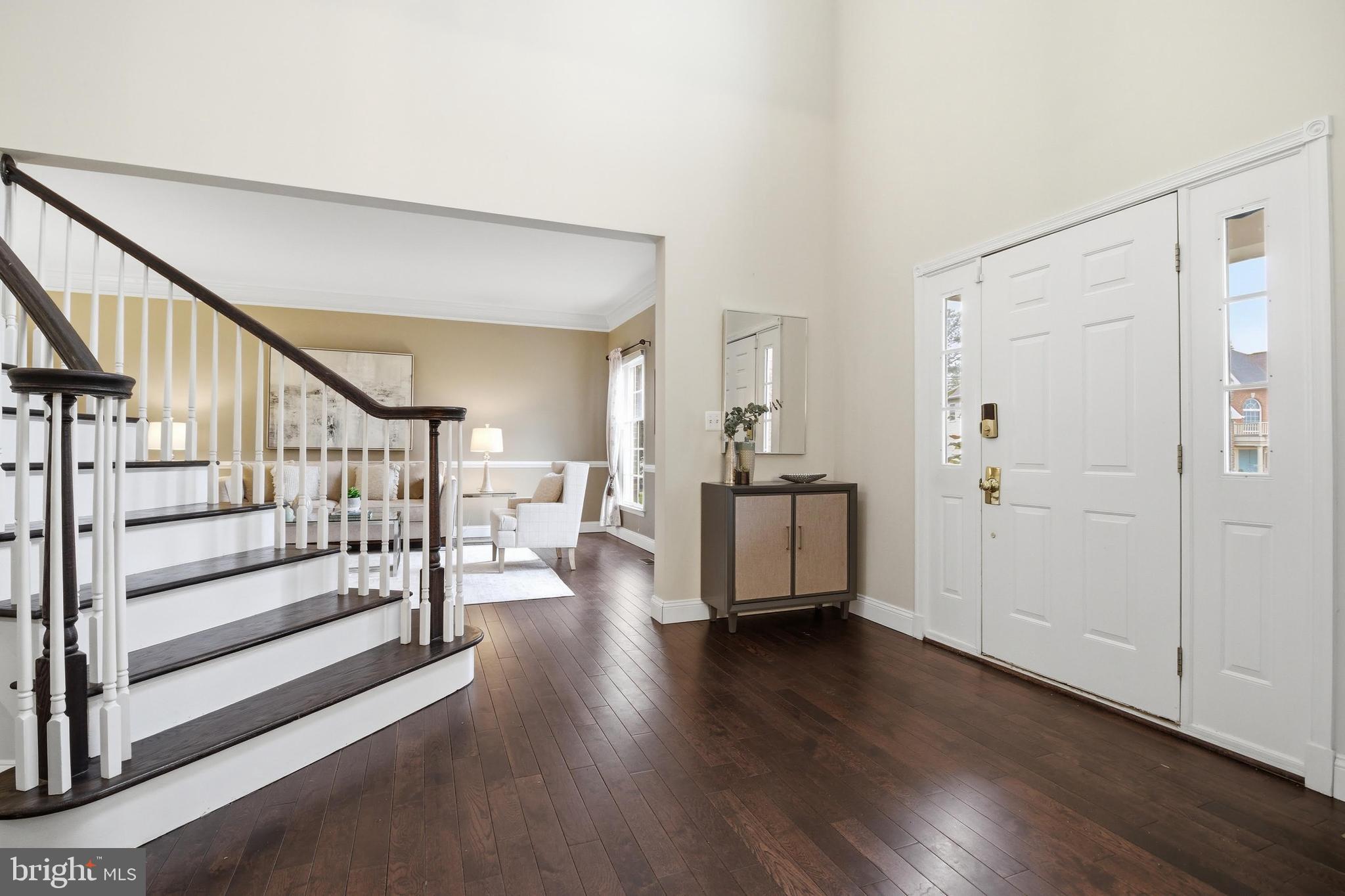 OAKTON RIDGE - Residential