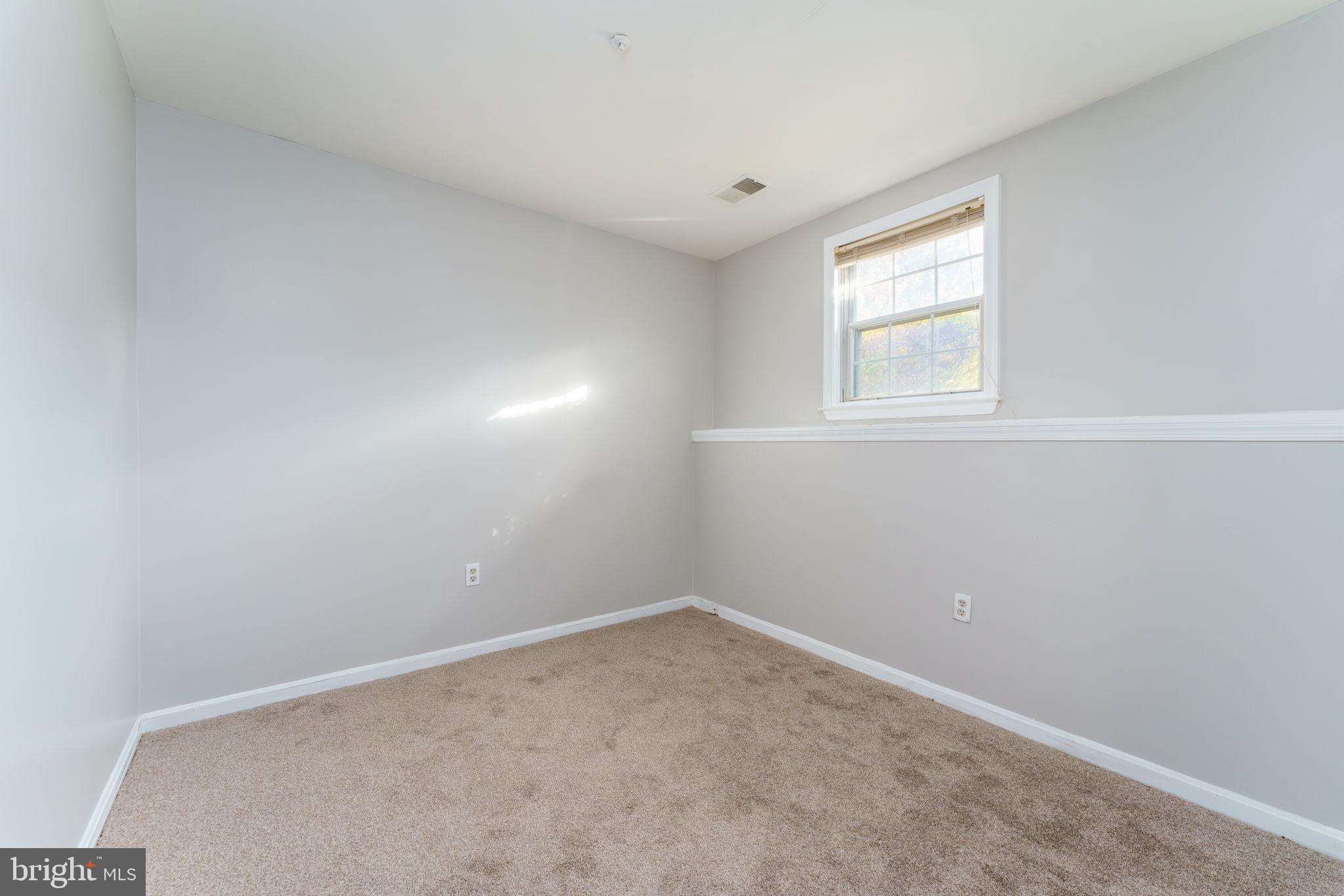 KETTERING - Residential Lease