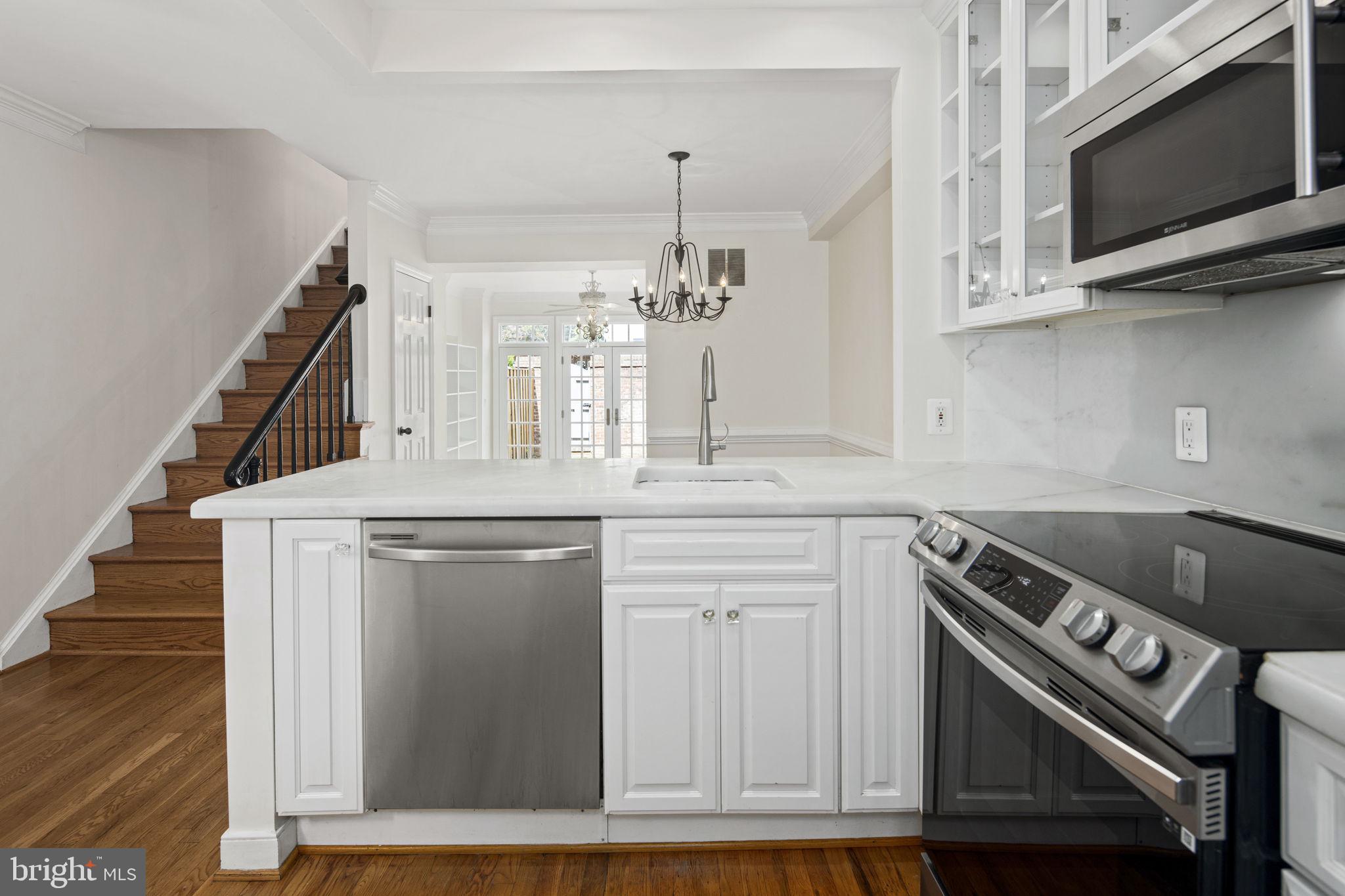 ARCH HALL - Residential Lease