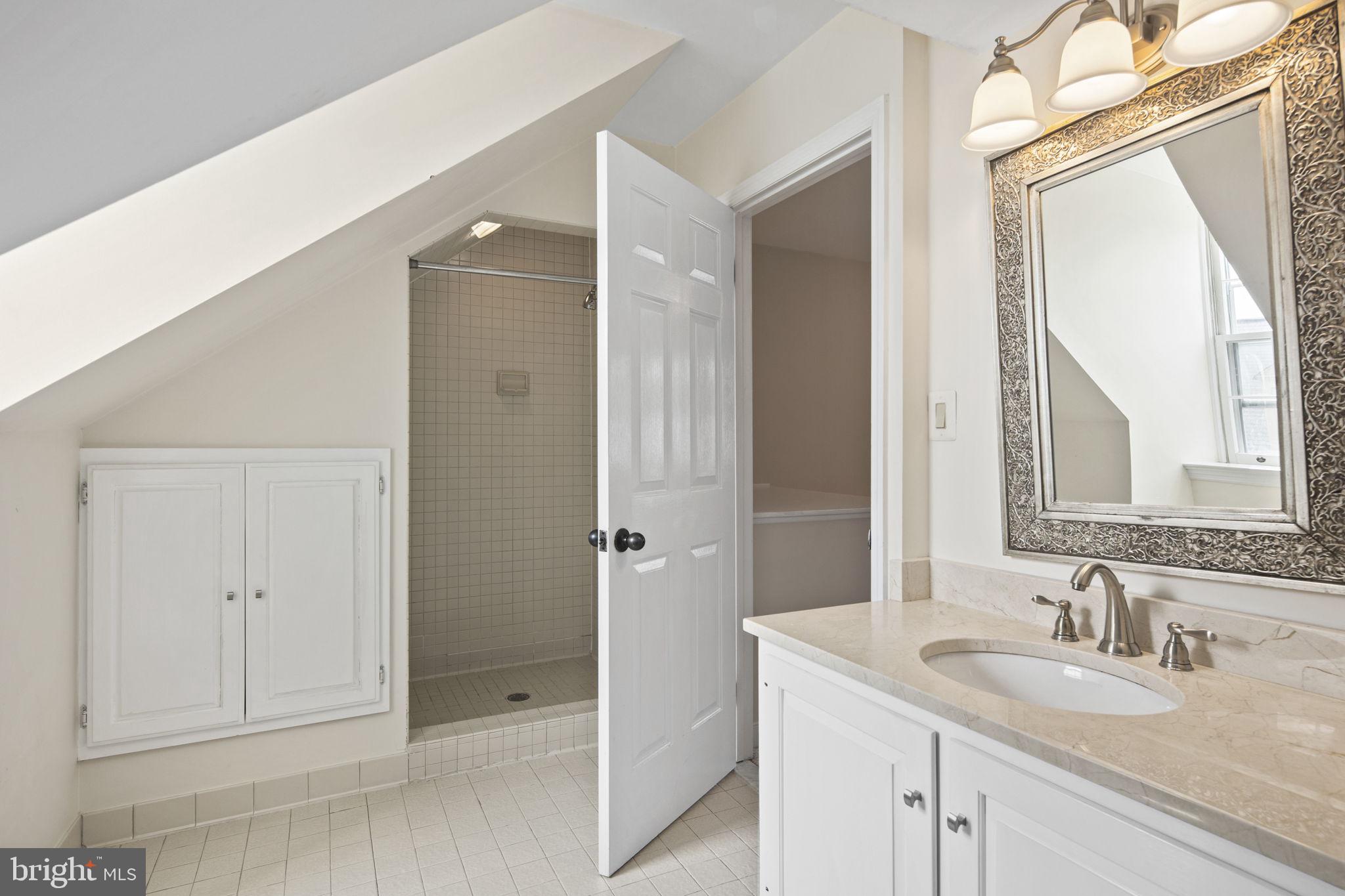 ARCH HALL - Residential Lease