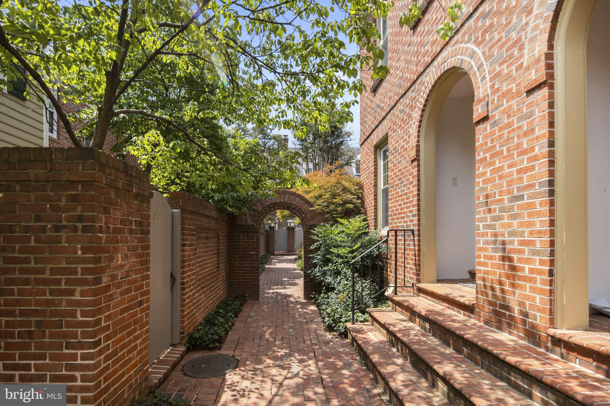 ARCH HALL - Residential Lease