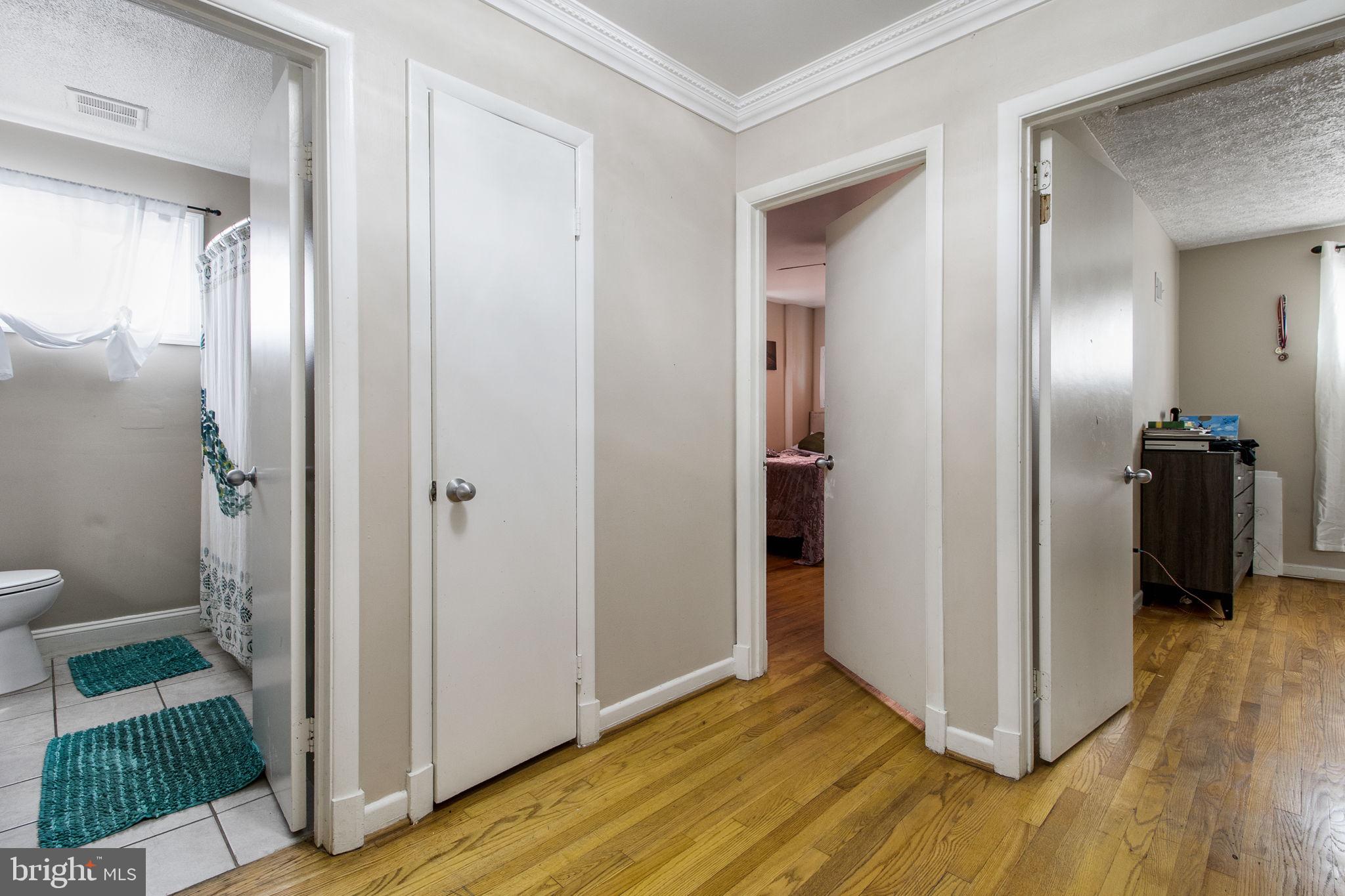 ROLLING RIDGE - Residential