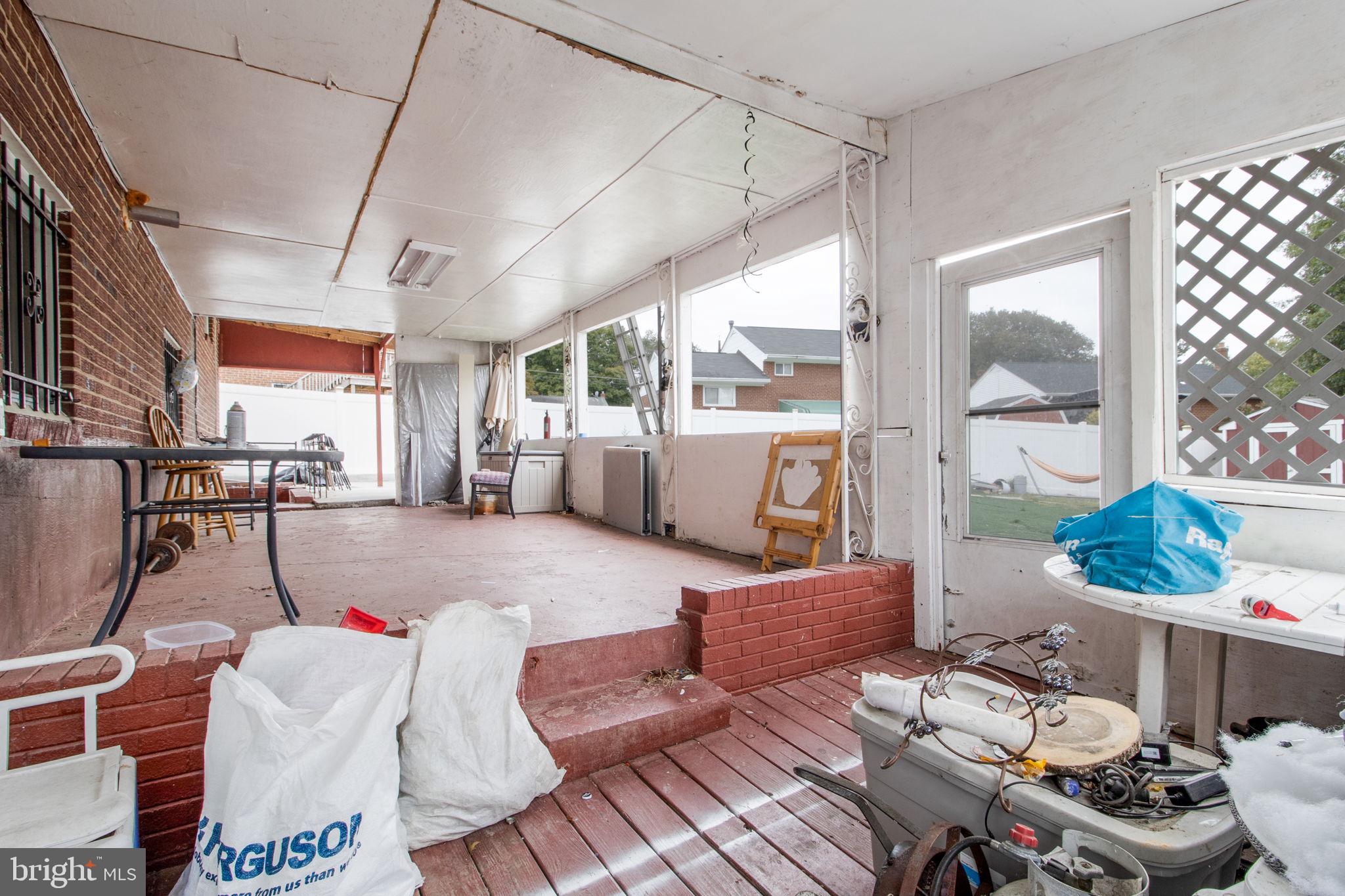 ROLLING RIDGE - Residential