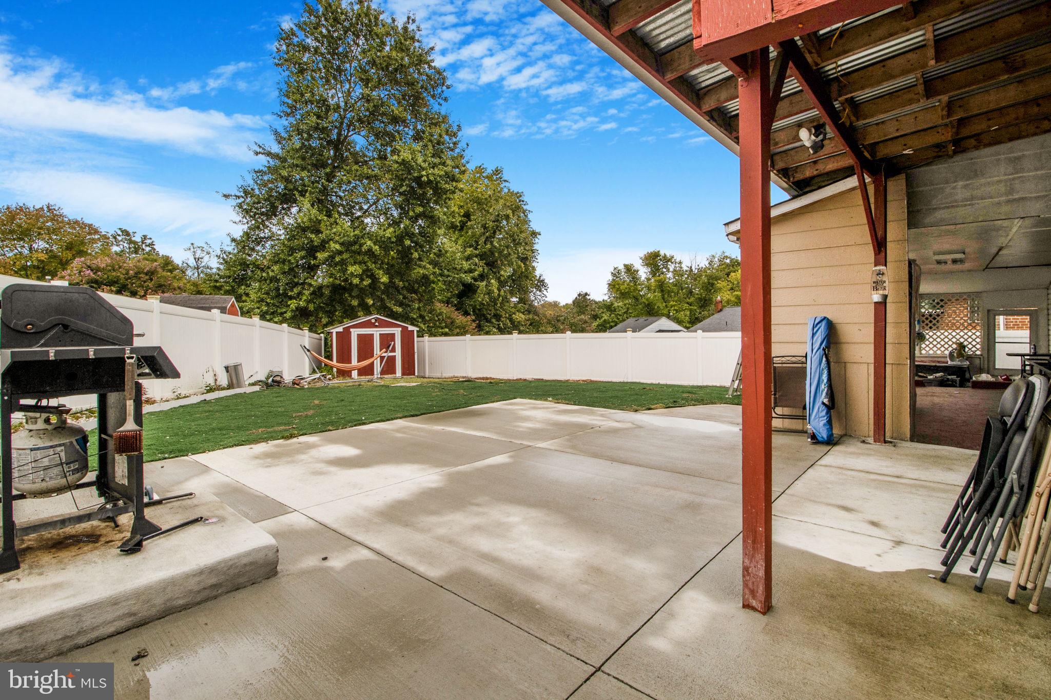 ROLLING RIDGE - Residential