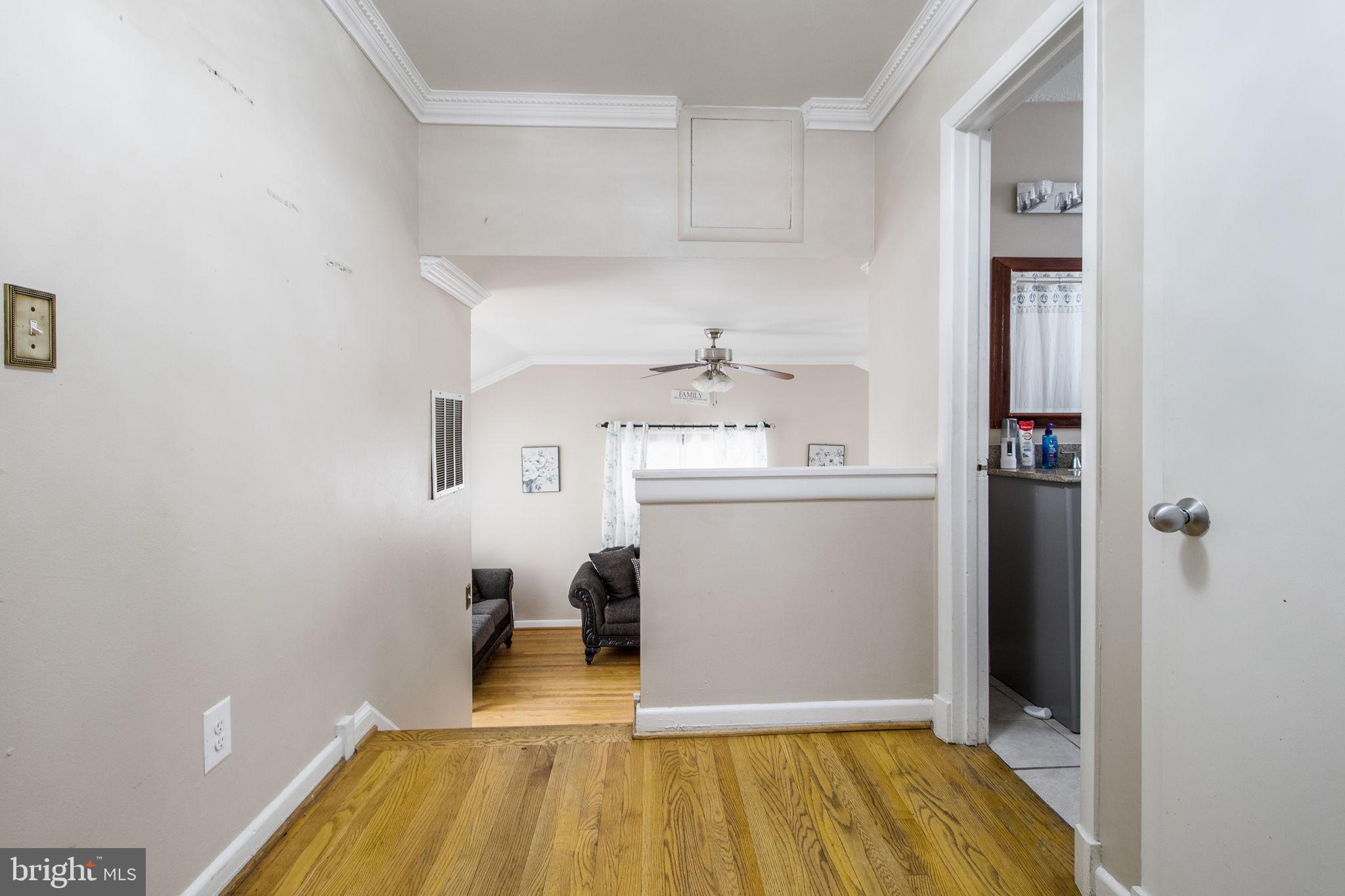 ROLLING RIDGE - Residential