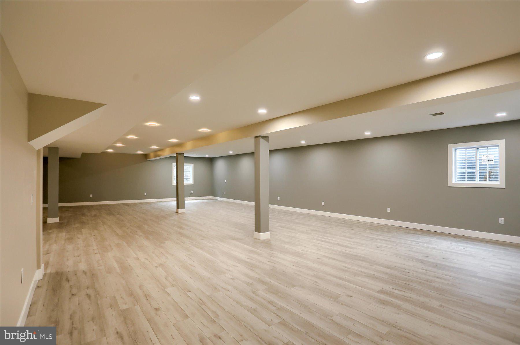 TRINDLE STATION - Residential Lease