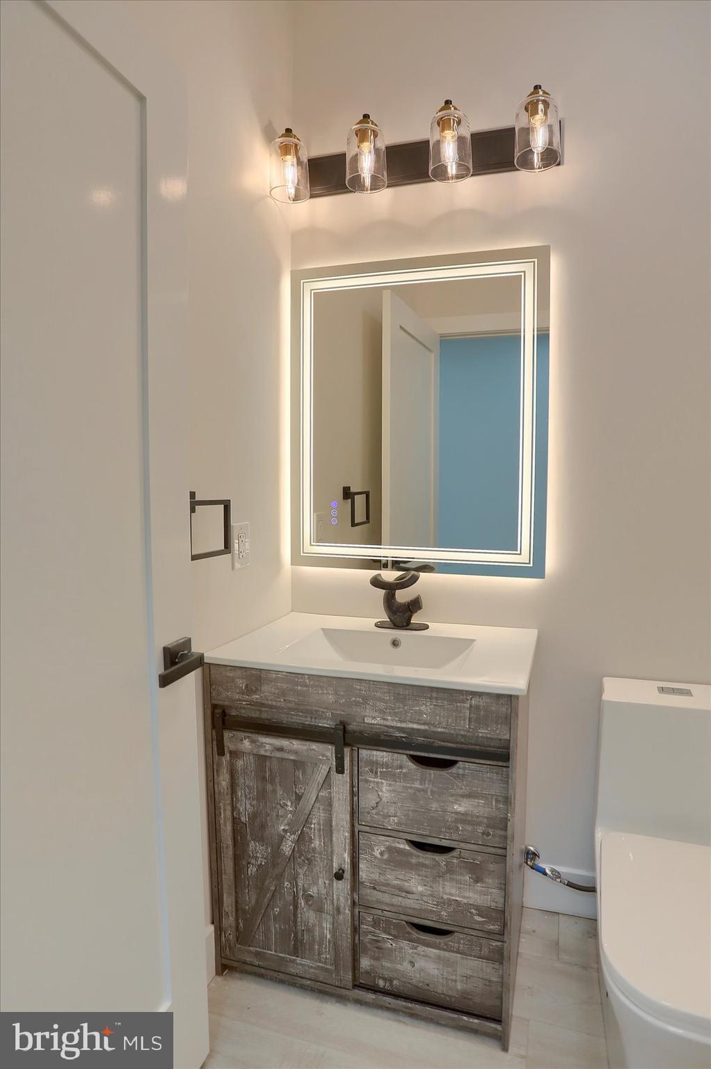 TRINDLE STATION - Residential Lease