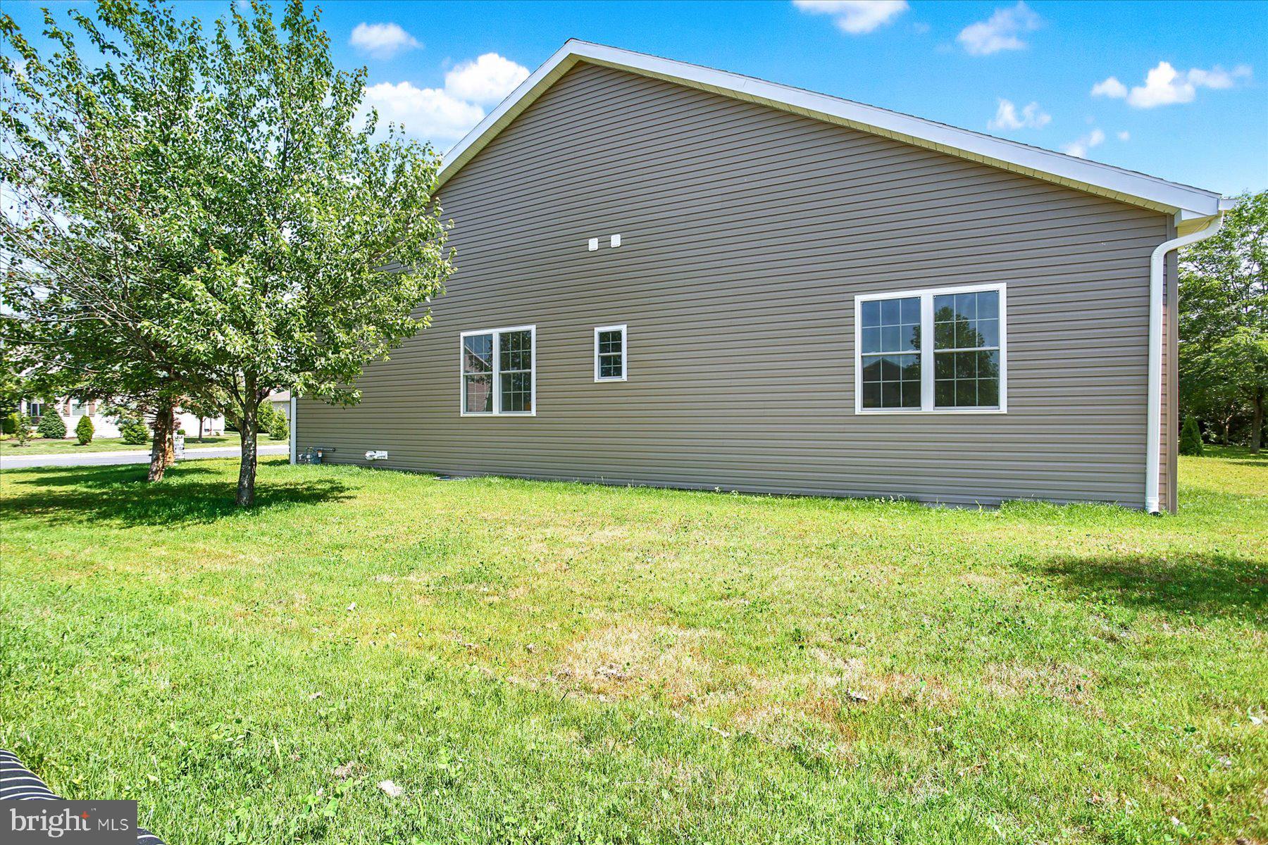 TRINDLE STATION - Residential Lease