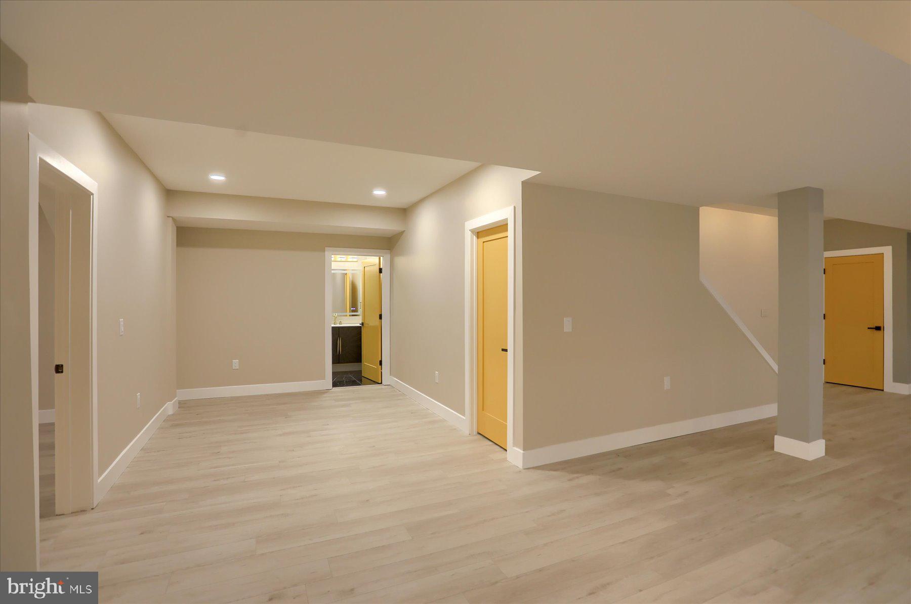 TRINDLE STATION - Residential Lease