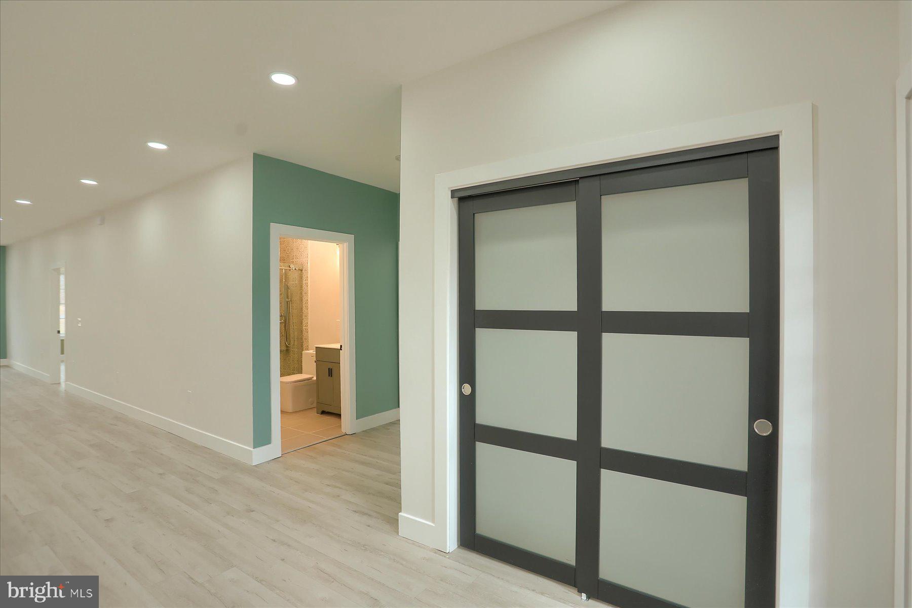 TRINDLE STATION - Residential Lease