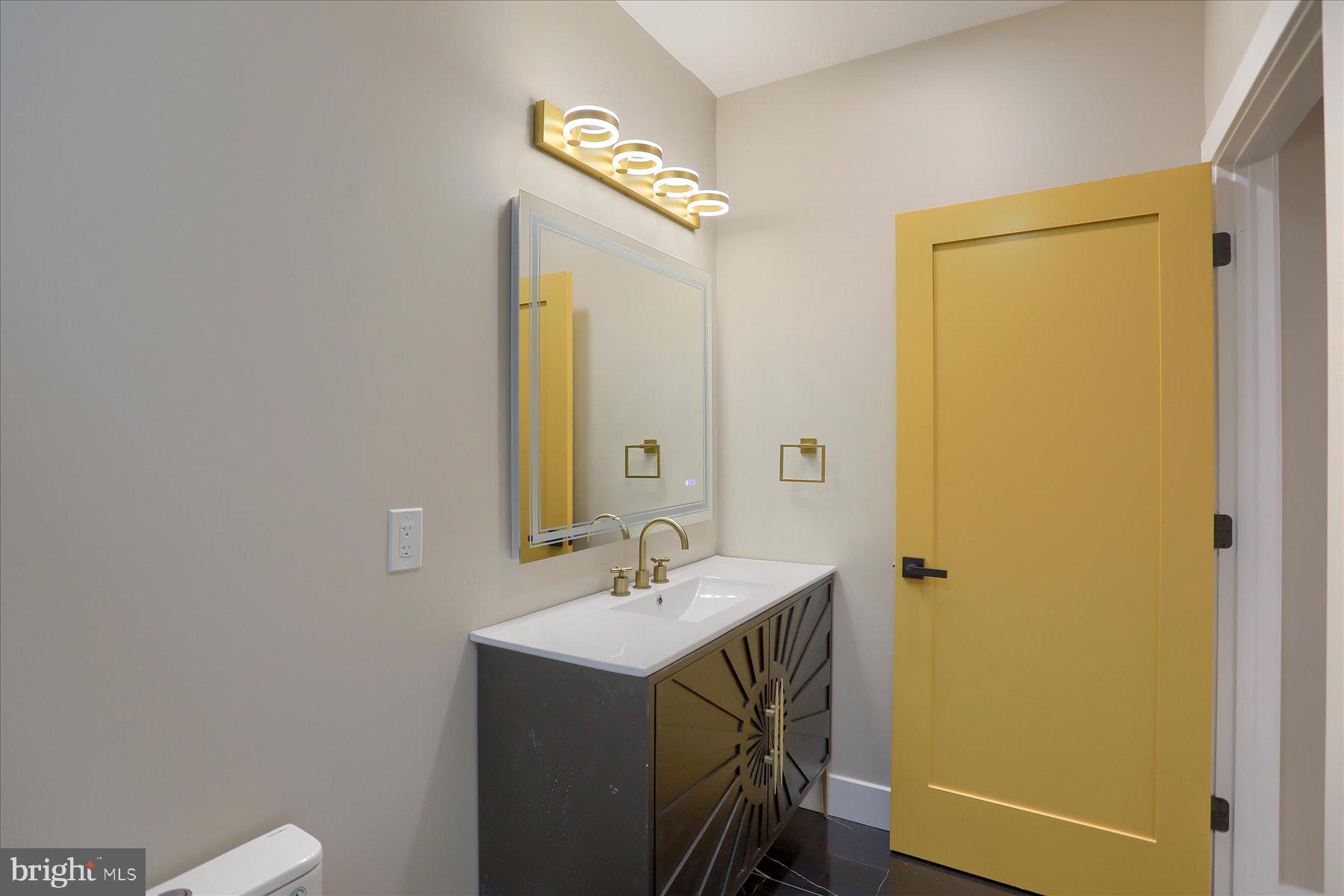 TRINDLE STATION - Residential Lease