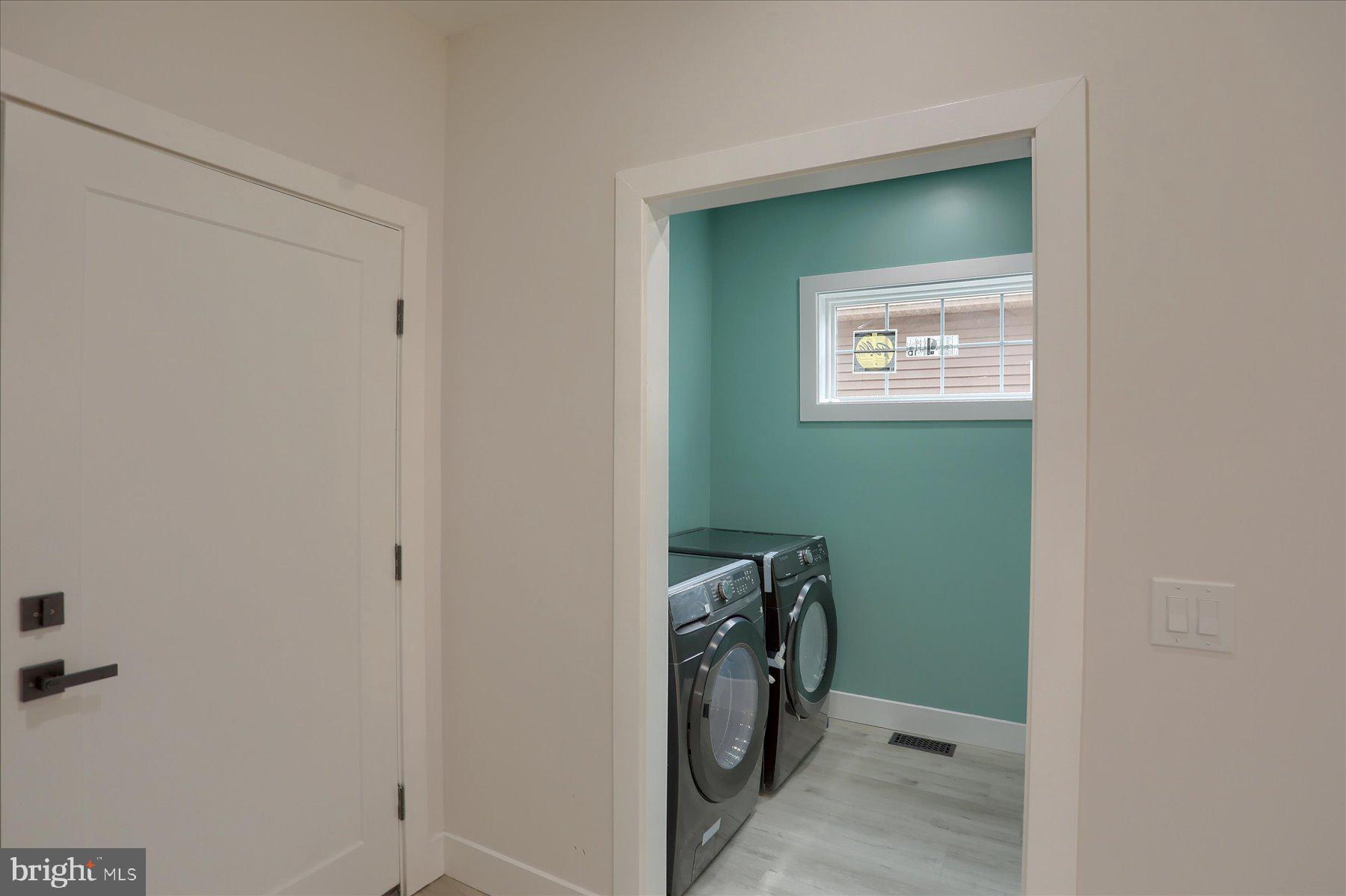 TRINDLE STATION - Residential Lease