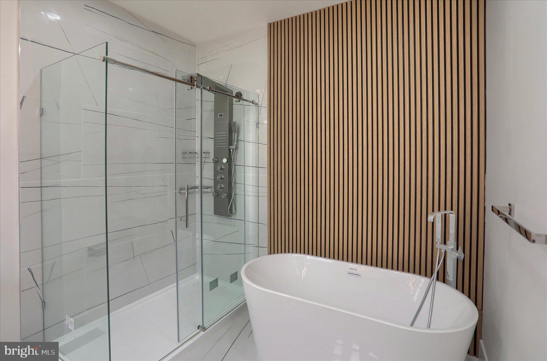 TRINDLE STATION - Residential Lease