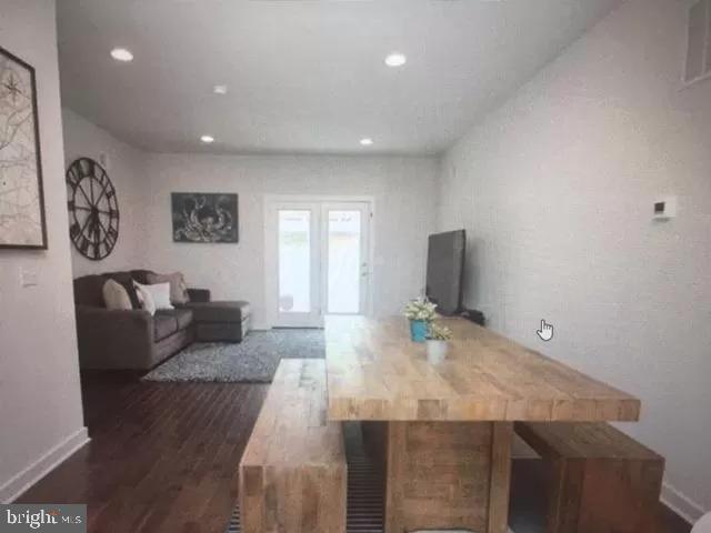 FISHTOWN - Residential Lease