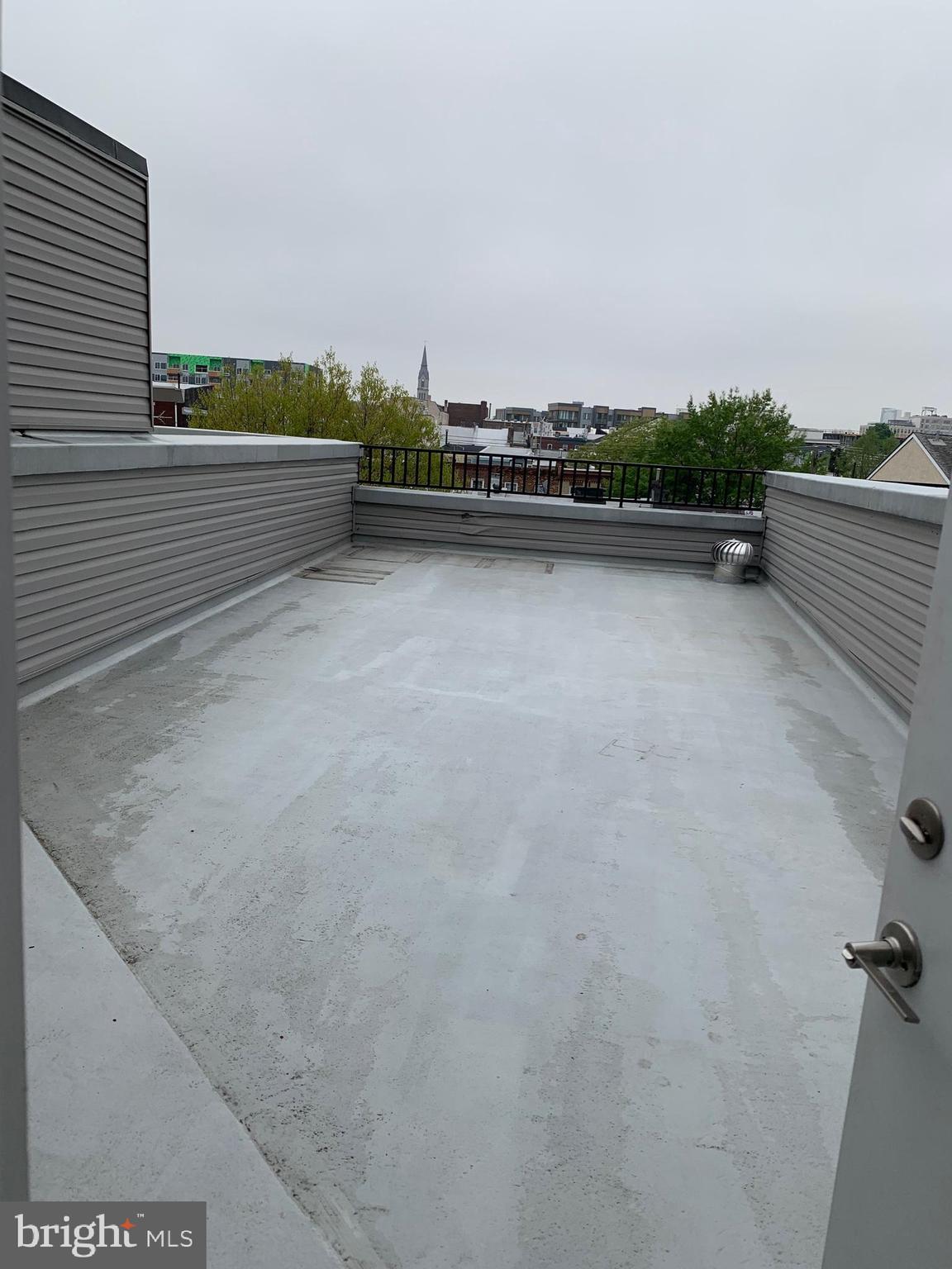 FISHTOWN - Residential Lease
