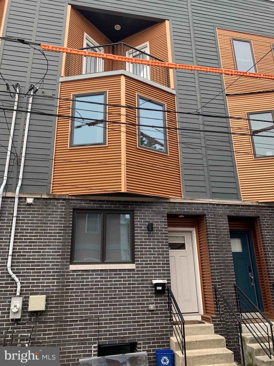 FISHTOWN - Residential Lease
