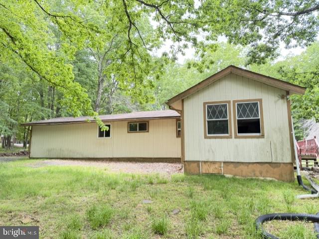 10 CEDAR LANE
