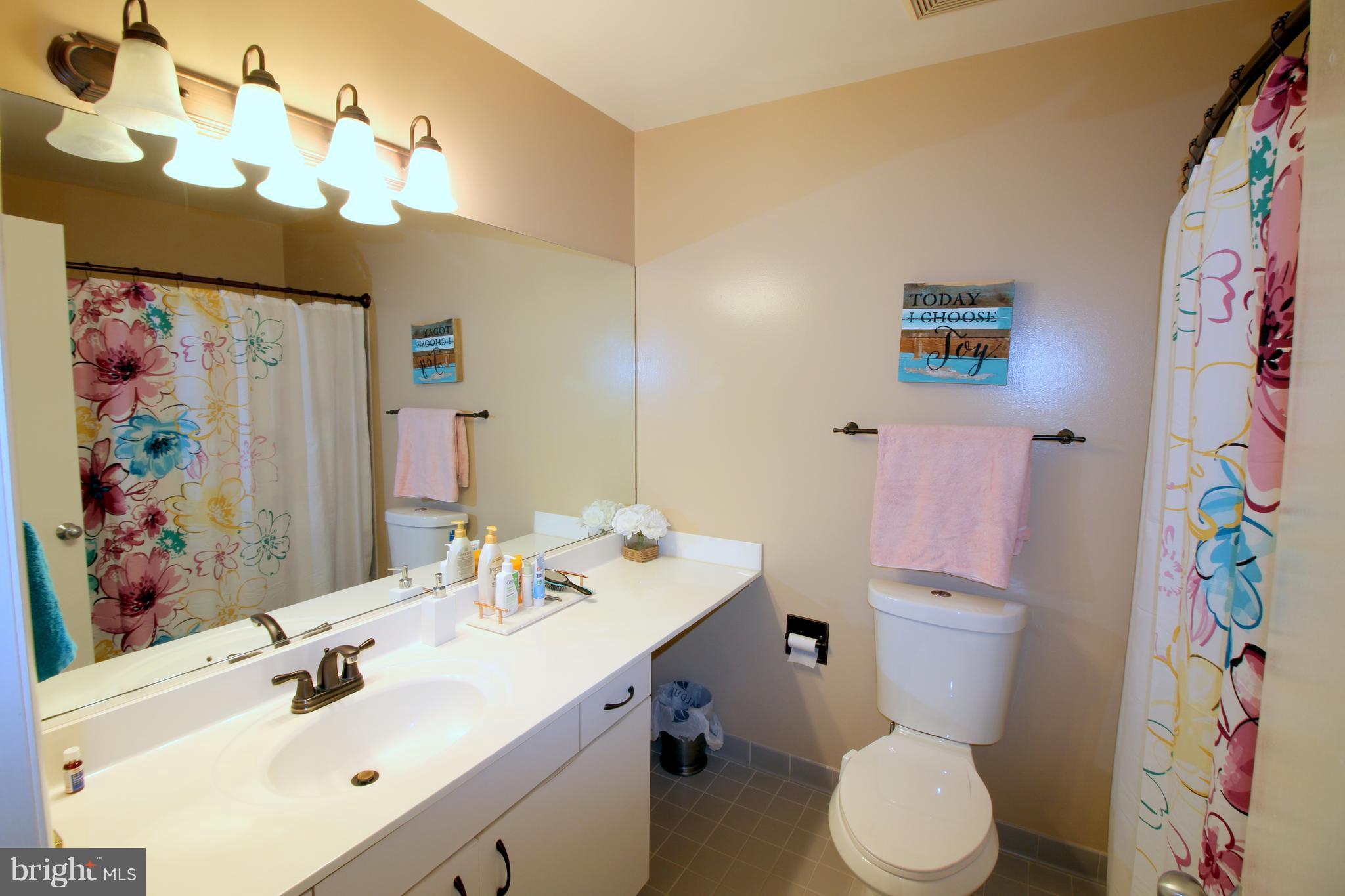 RESTON - Residential Lease