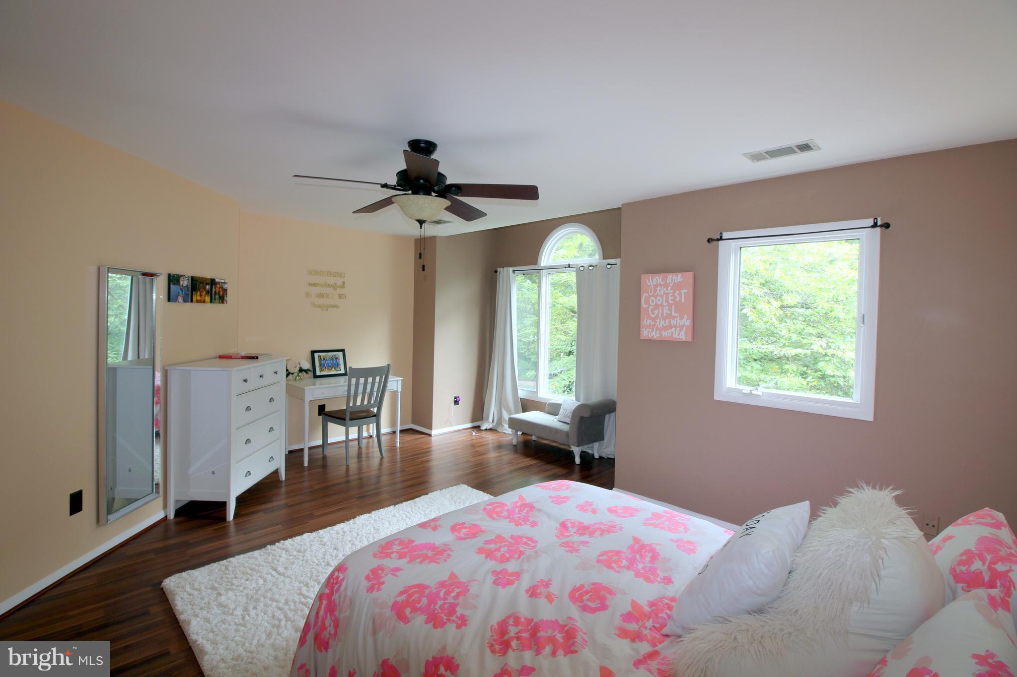 RESTON - Residential Lease