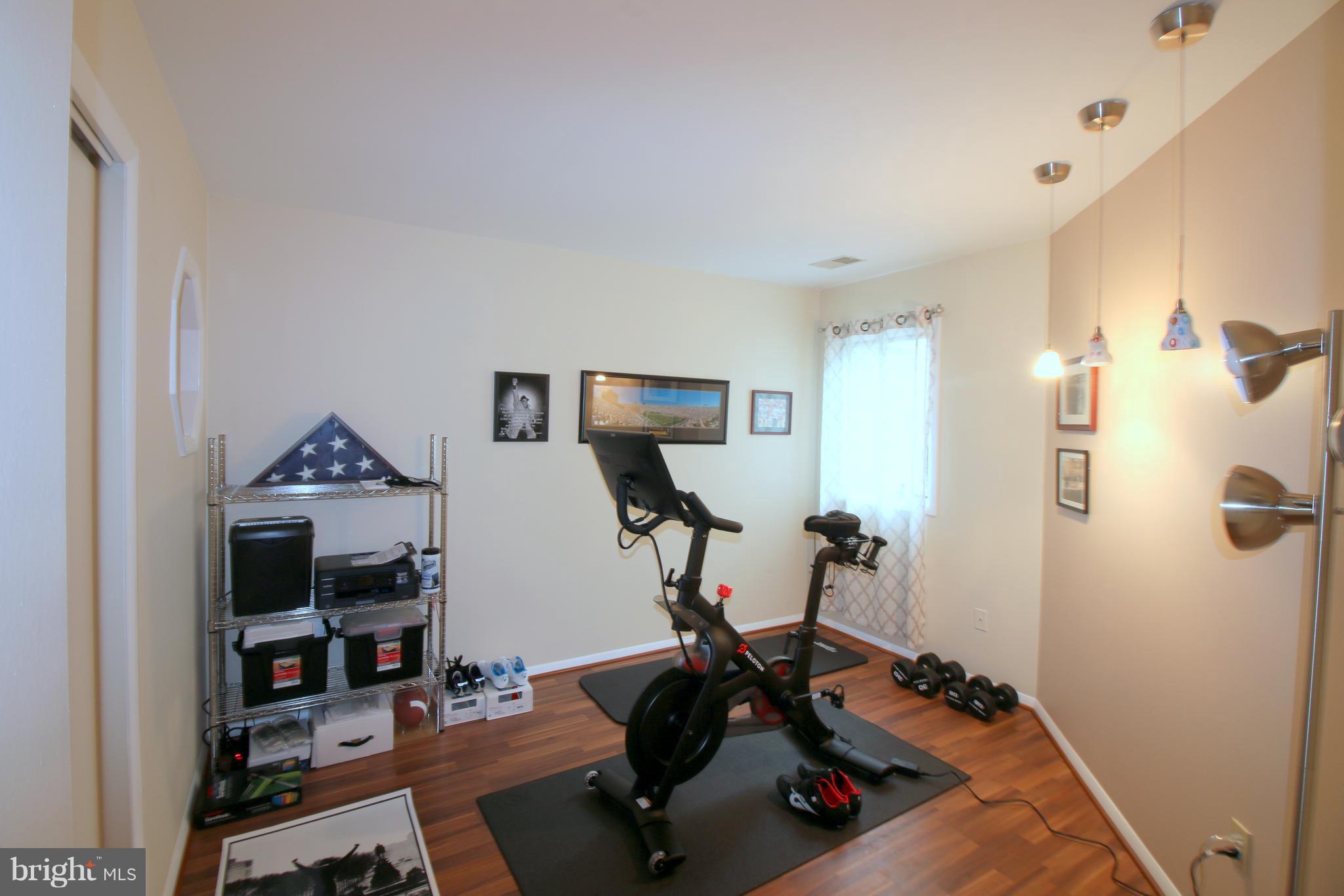 RESTON - Residential Lease