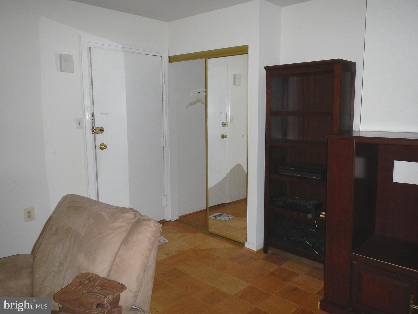 PLYMOUTH GARDENS - Residential