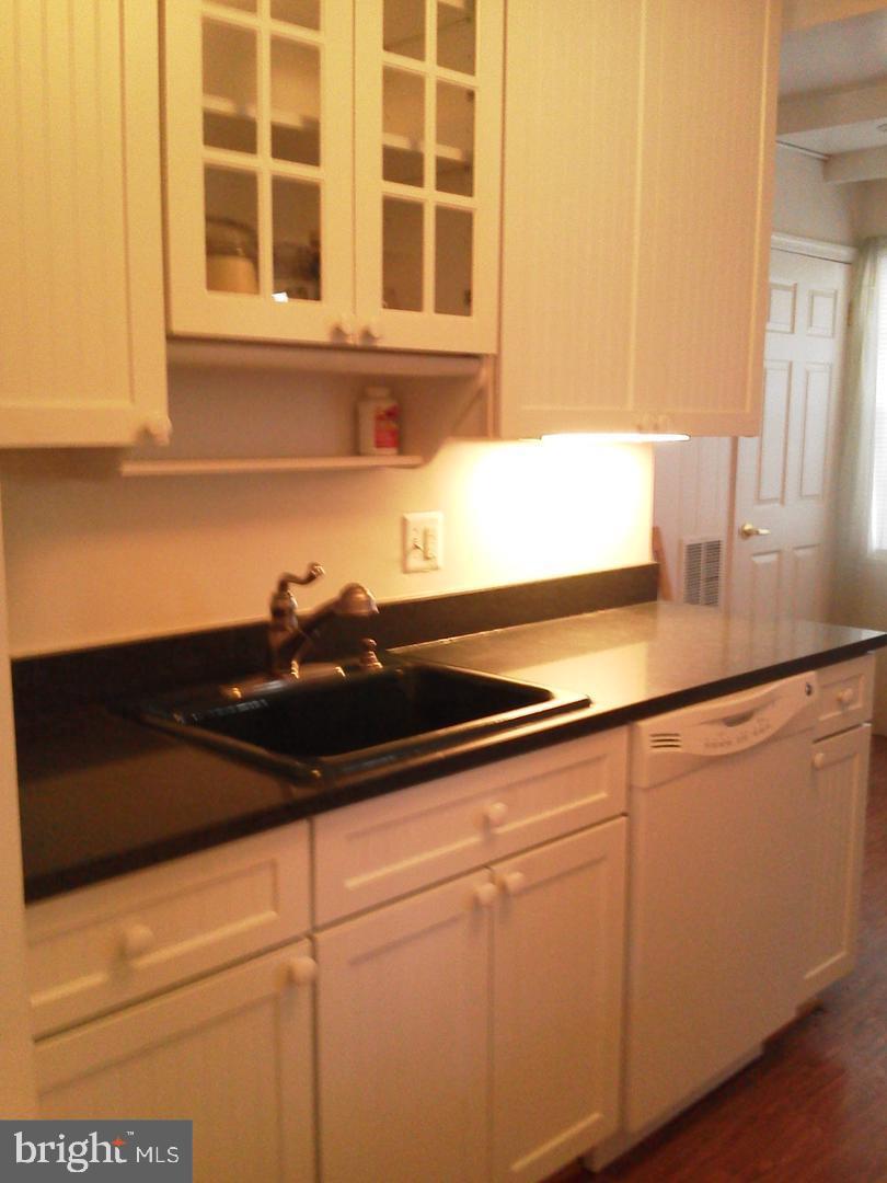 PLYMOUTH GARDENS - Residential