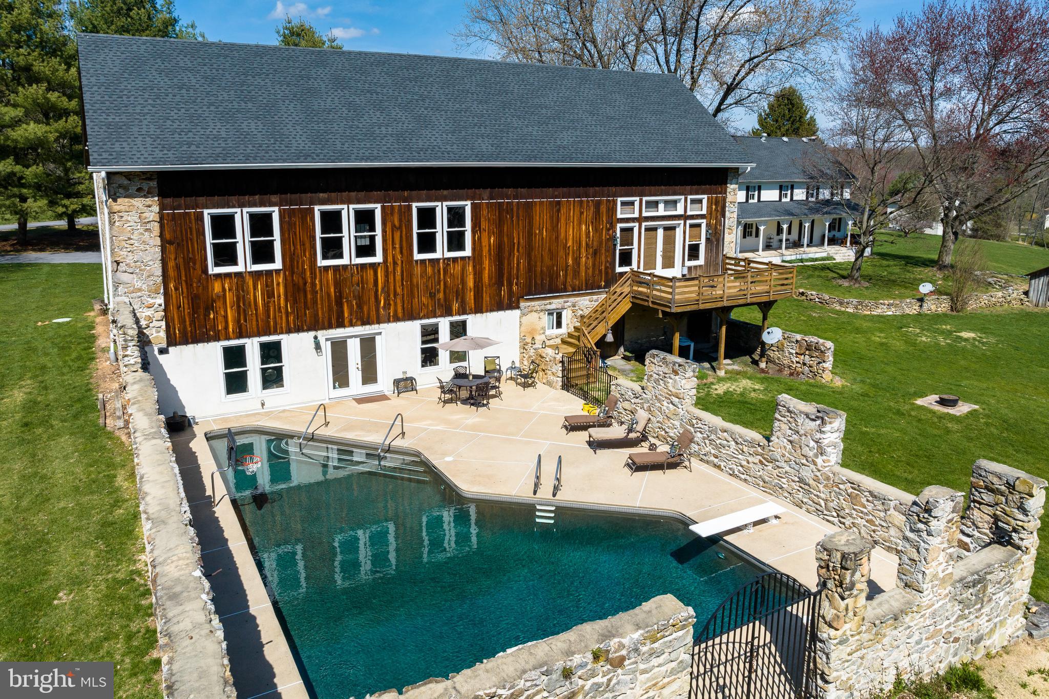 TUNBRIDGE - Residential