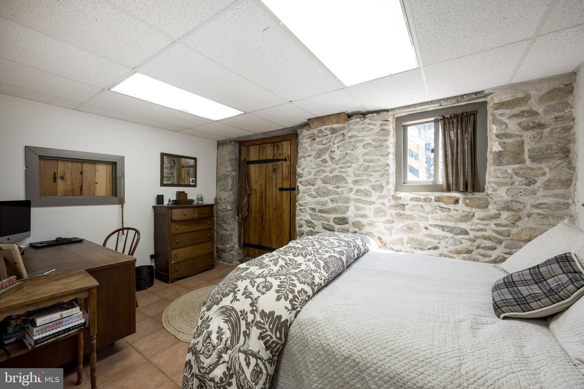 TUNBRIDGE - Residential