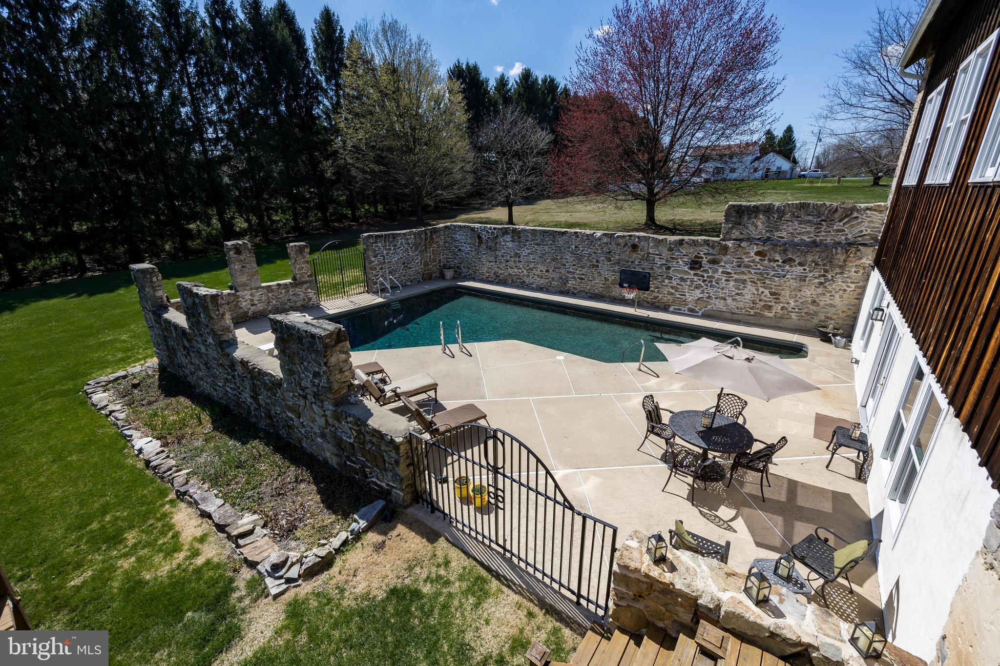 TUNBRIDGE - Residential