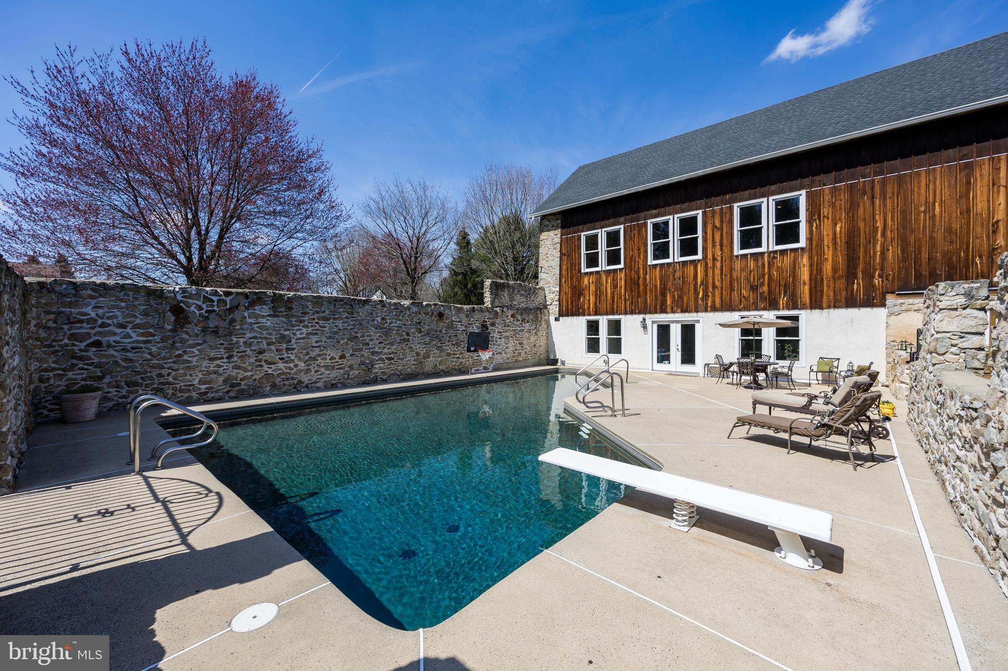 TUNBRIDGE - Residential