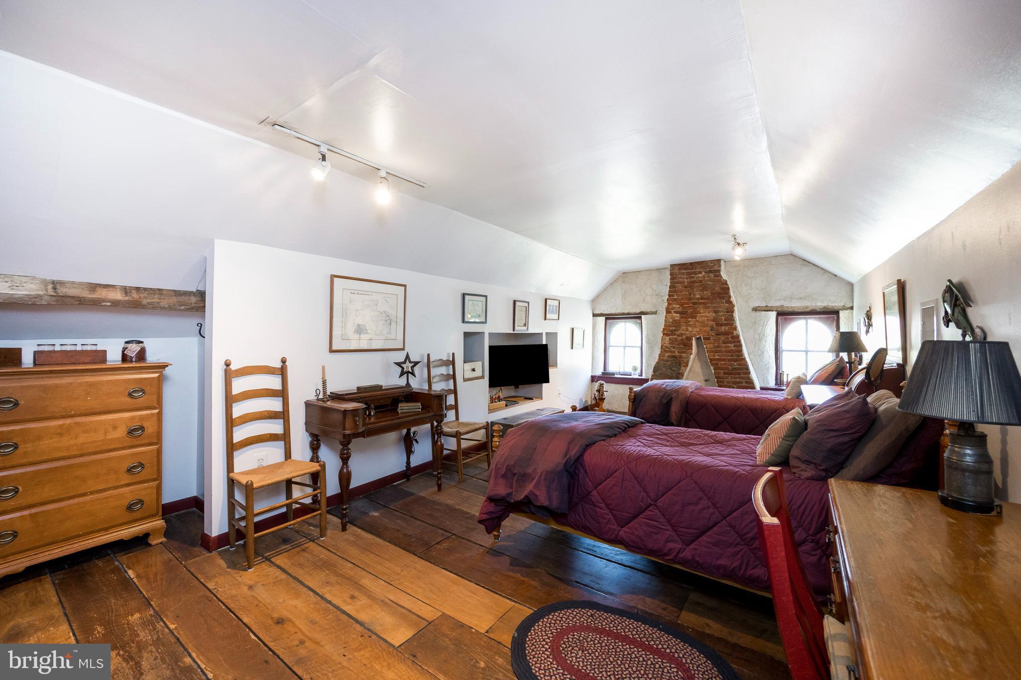 TUNBRIDGE - Residential