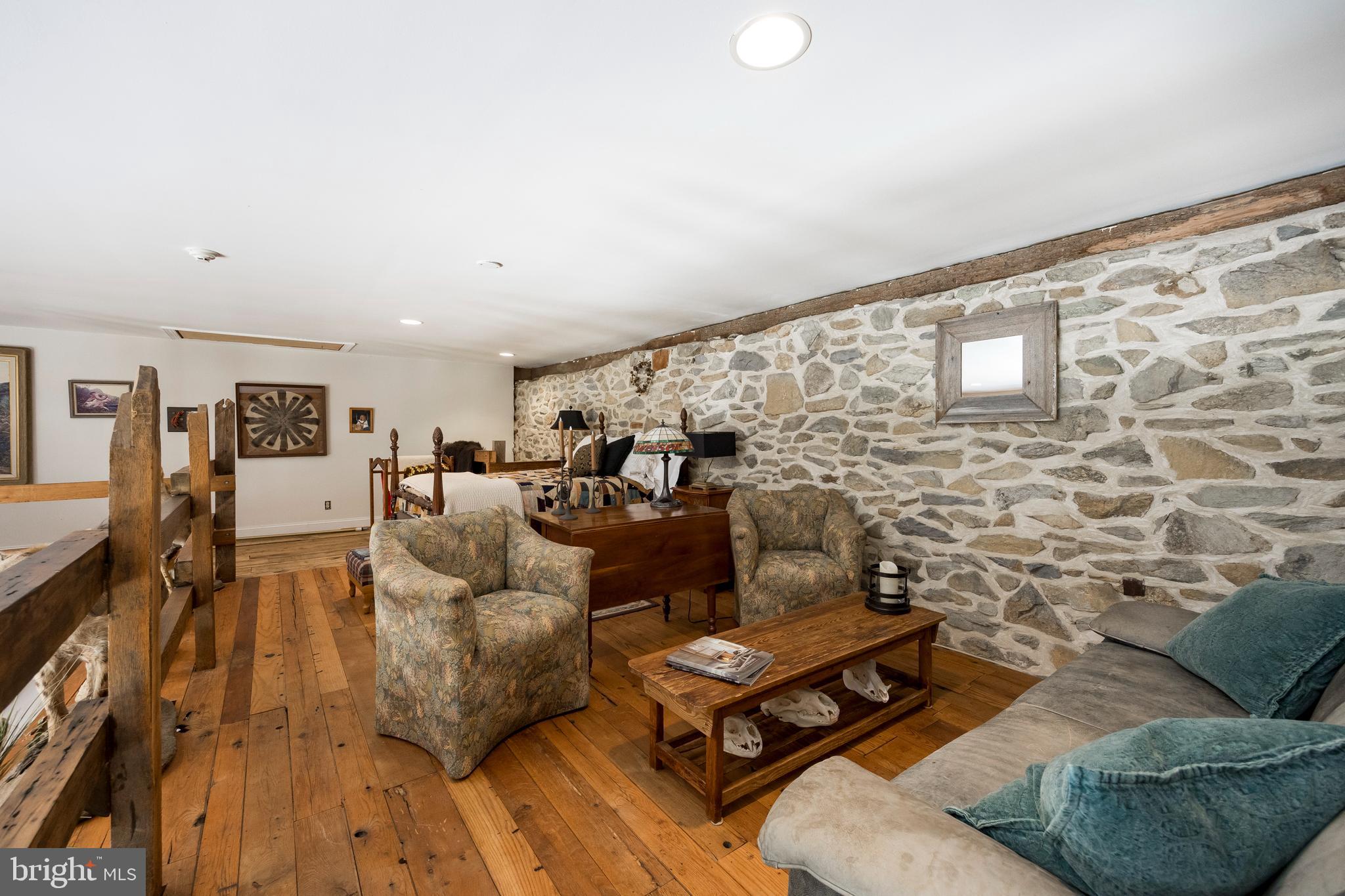 TUNBRIDGE - Residential