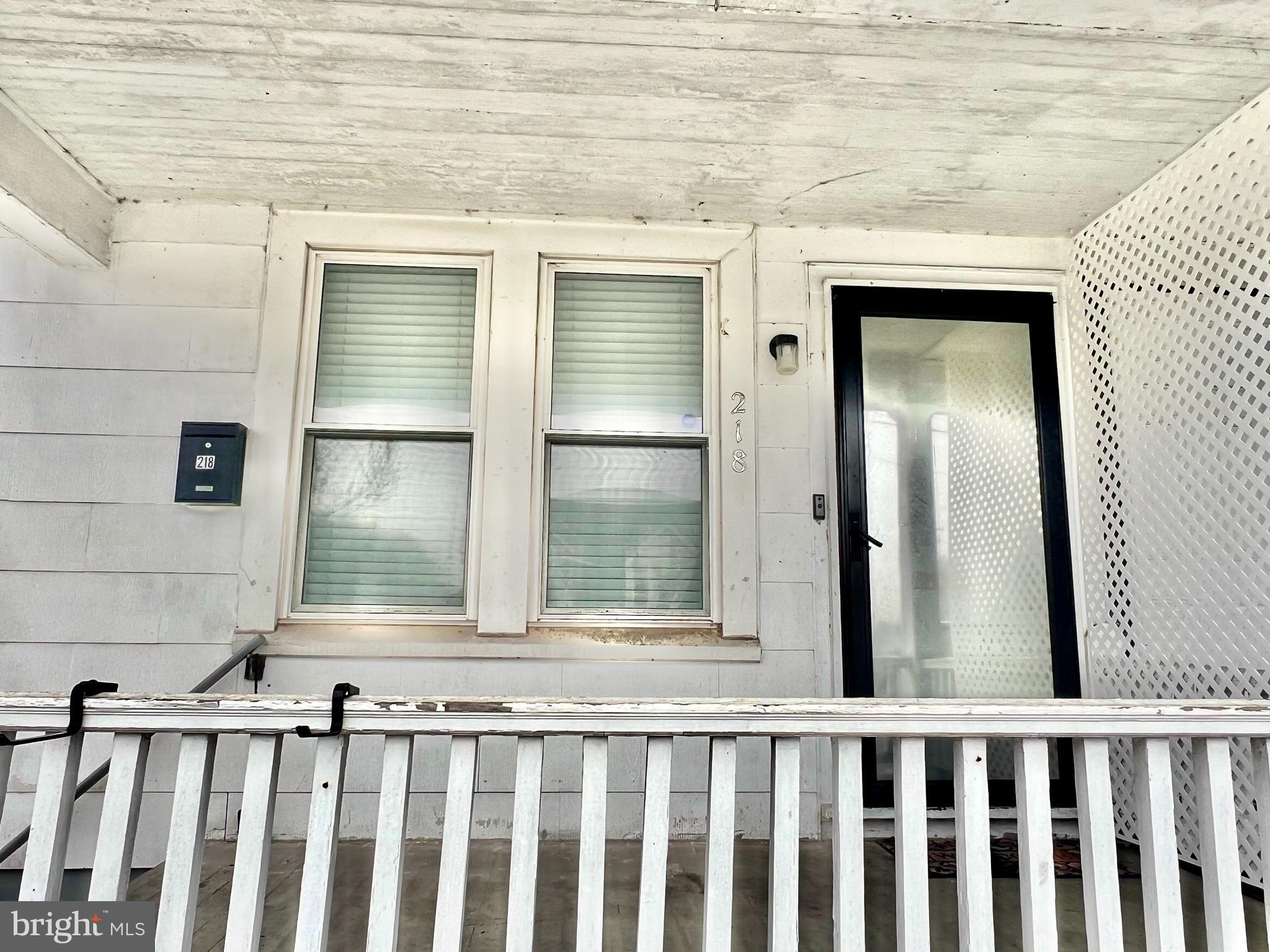 218 W FRANKLIN STREET